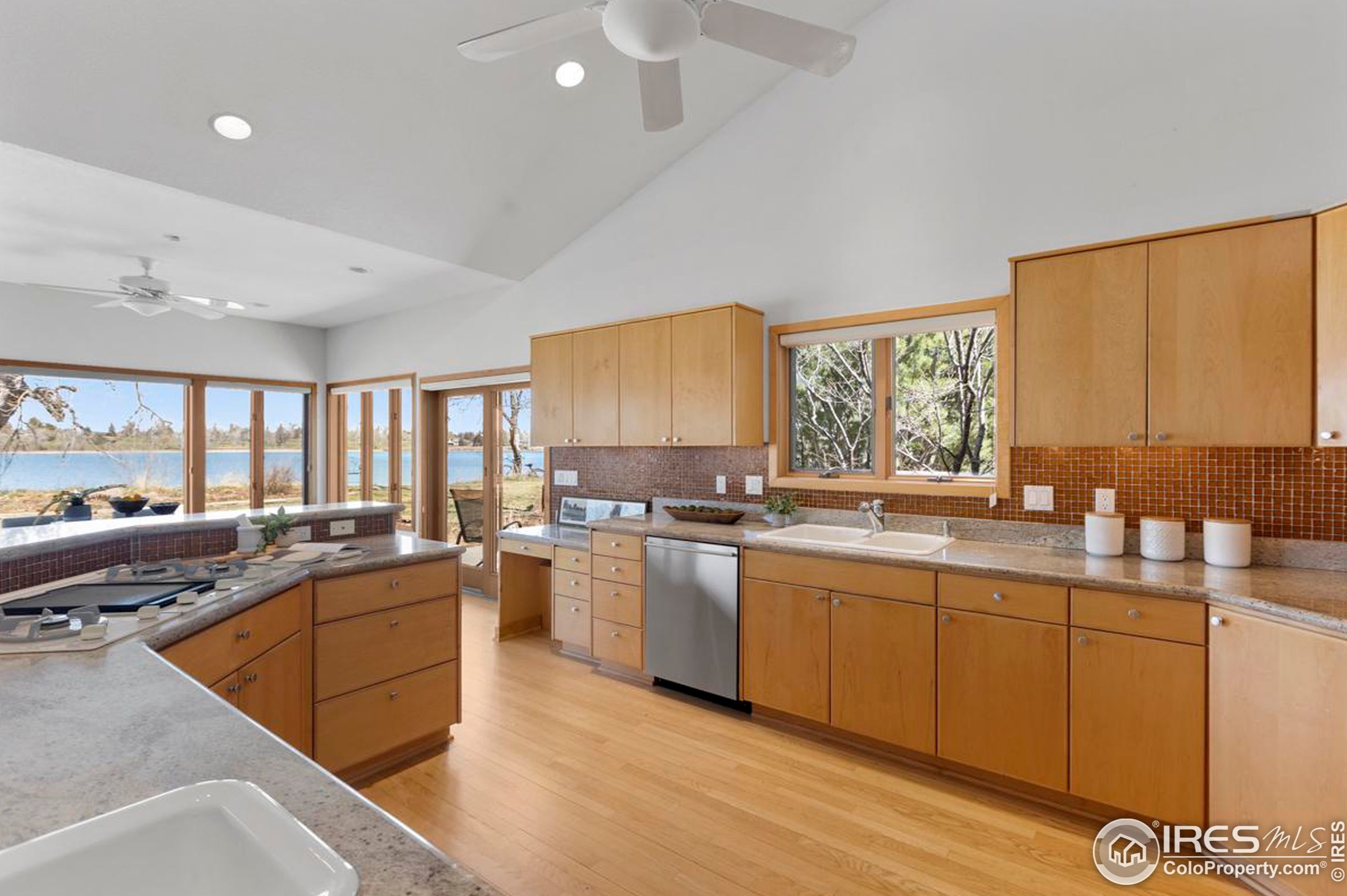 1230 Country Clb Rd, Fort Collins CO 80524-1986 exterior