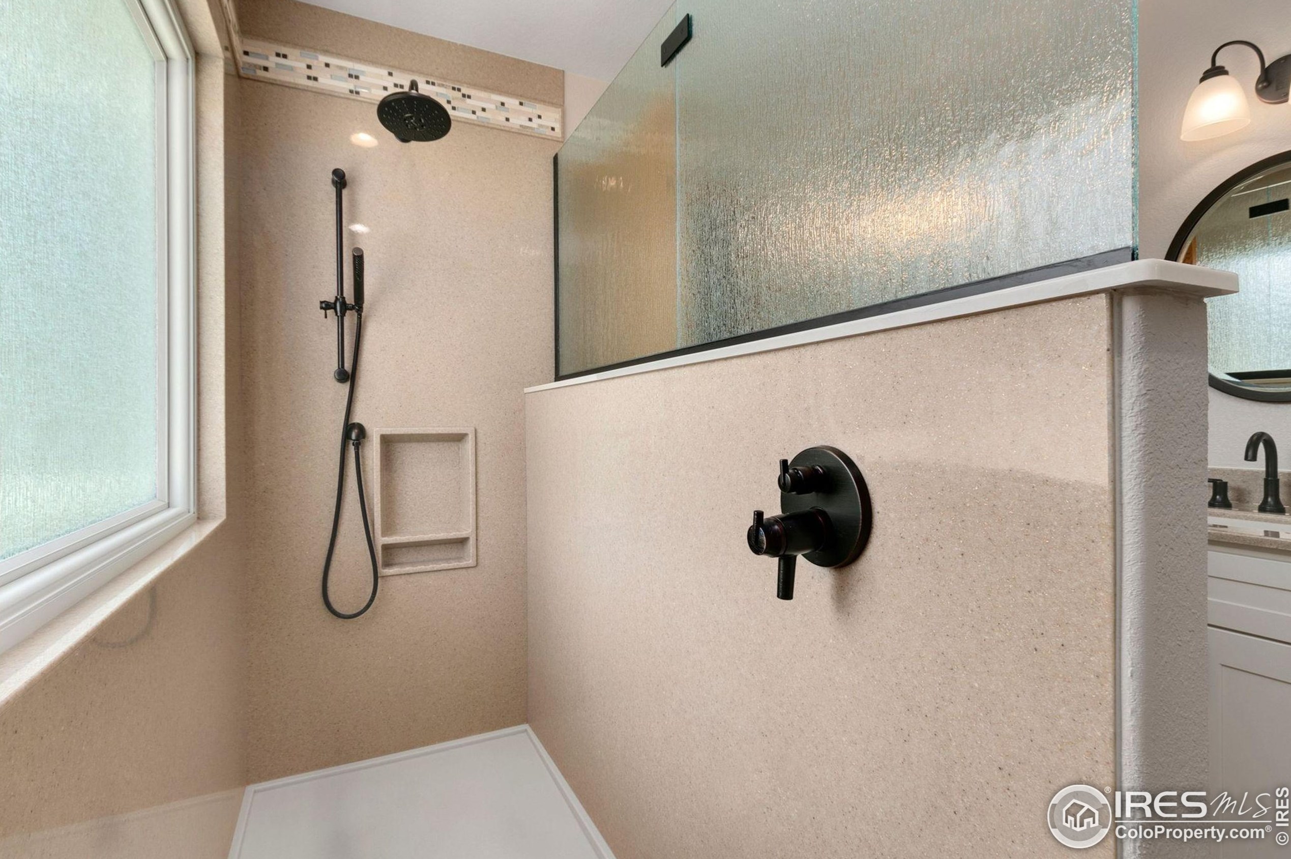 3982 Blackstone Ct, Loveland CO exterior