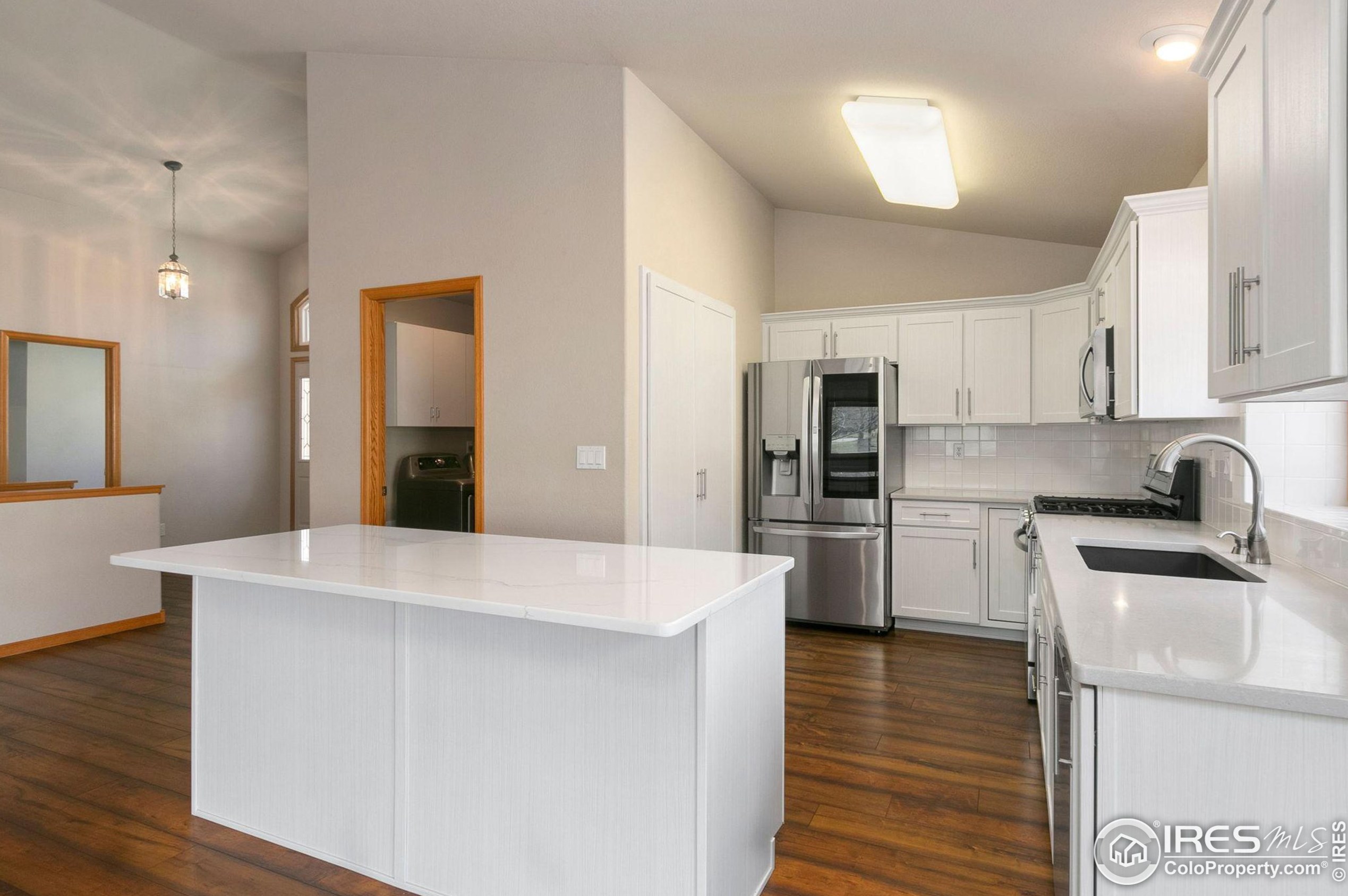 3982 Blackstone Ct, Loveland CO exterior