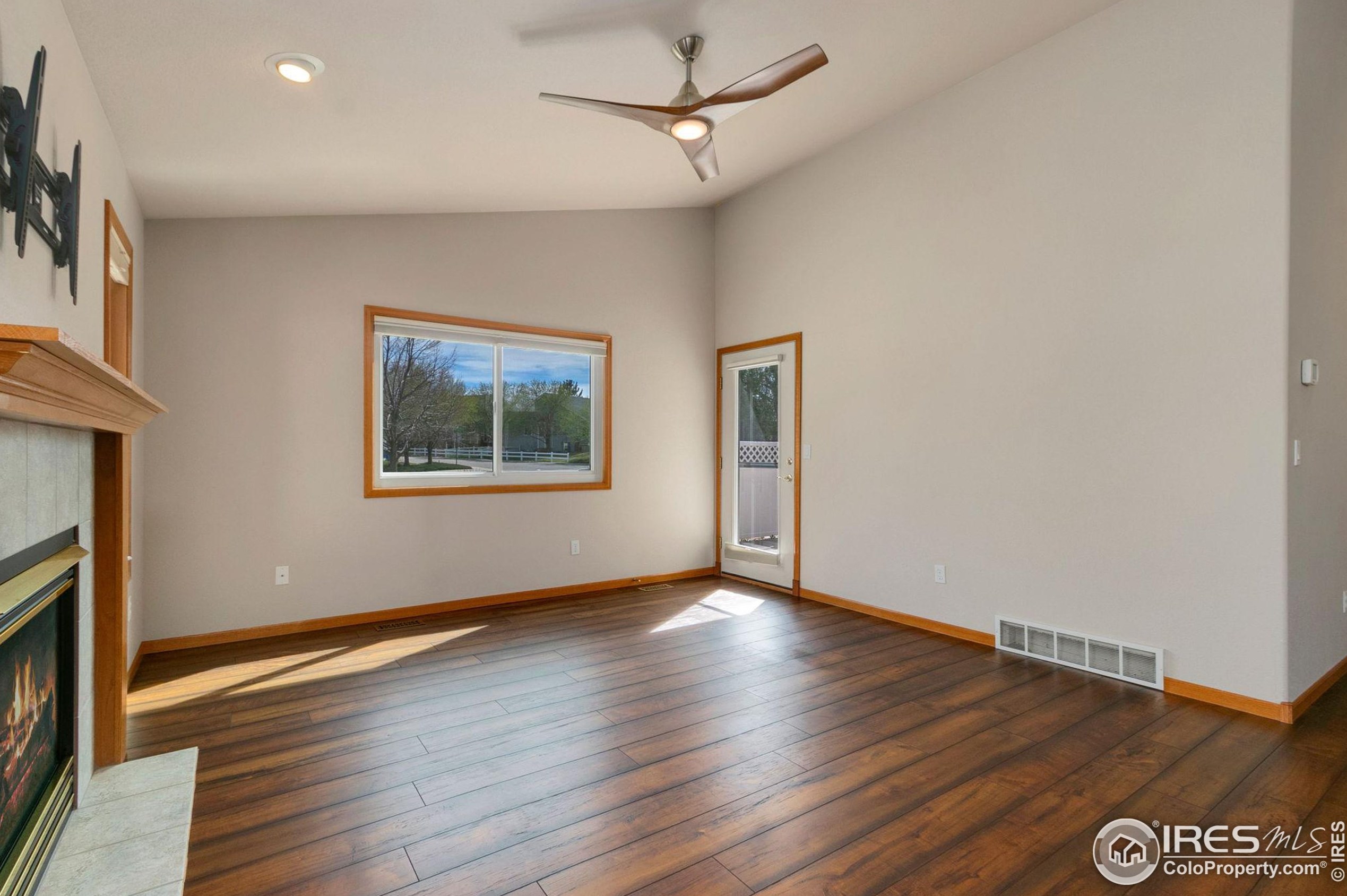 3982 Blackstone Ct, Loveland CO exterior