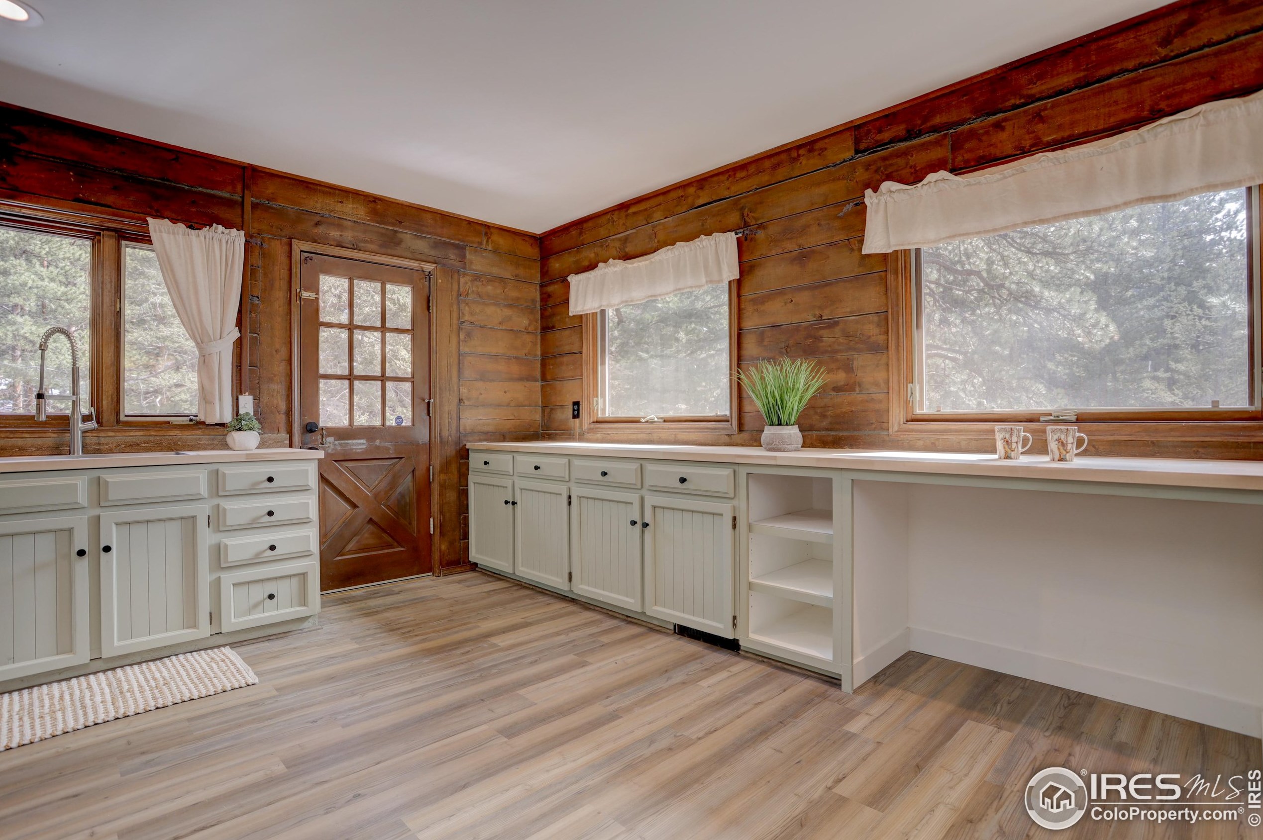 601 Pika Rd, Boulder CO 80302-9517 exterior