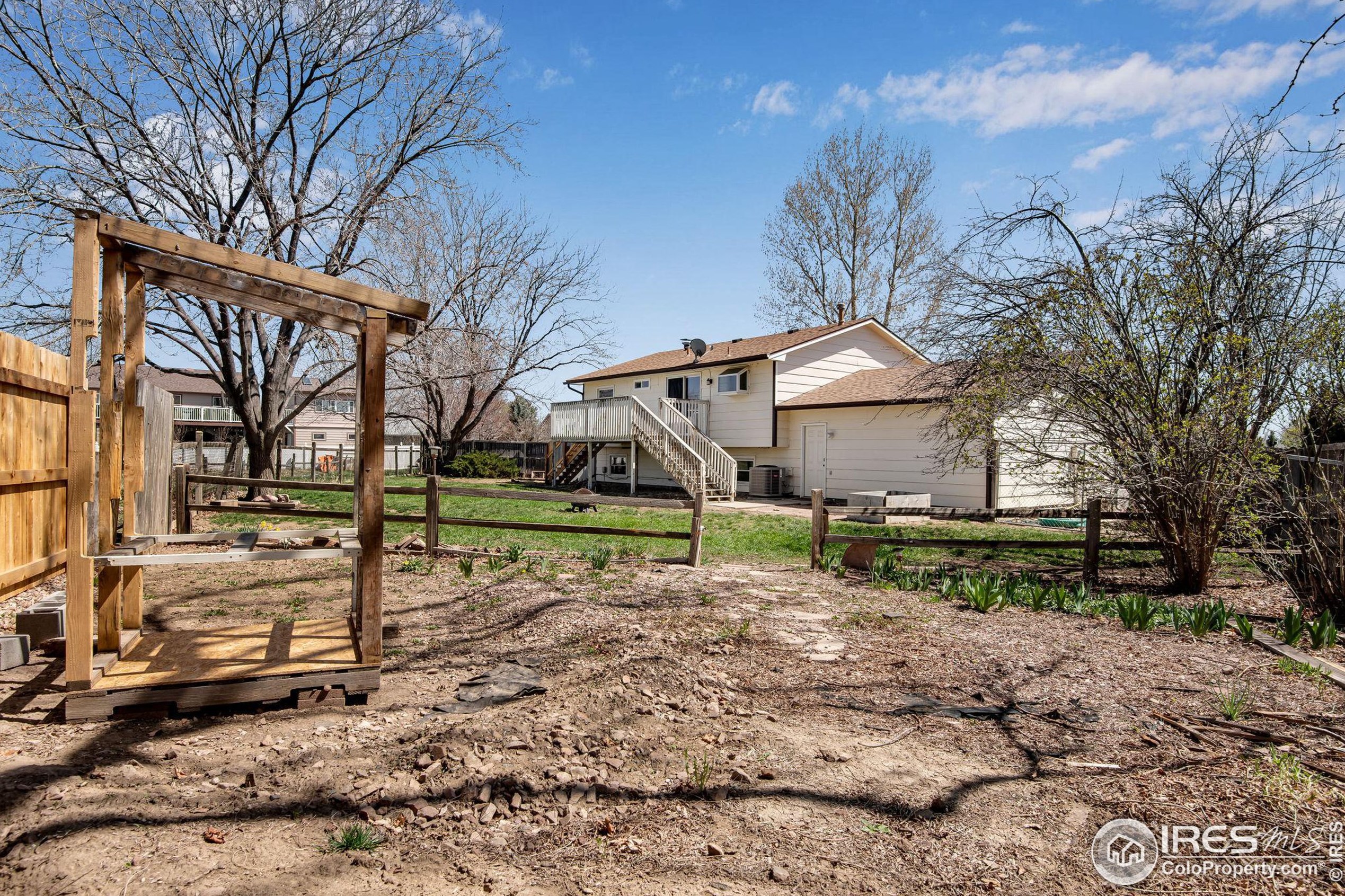 3017 Yellow Wood Ct, Loveland, CO 80538-2831