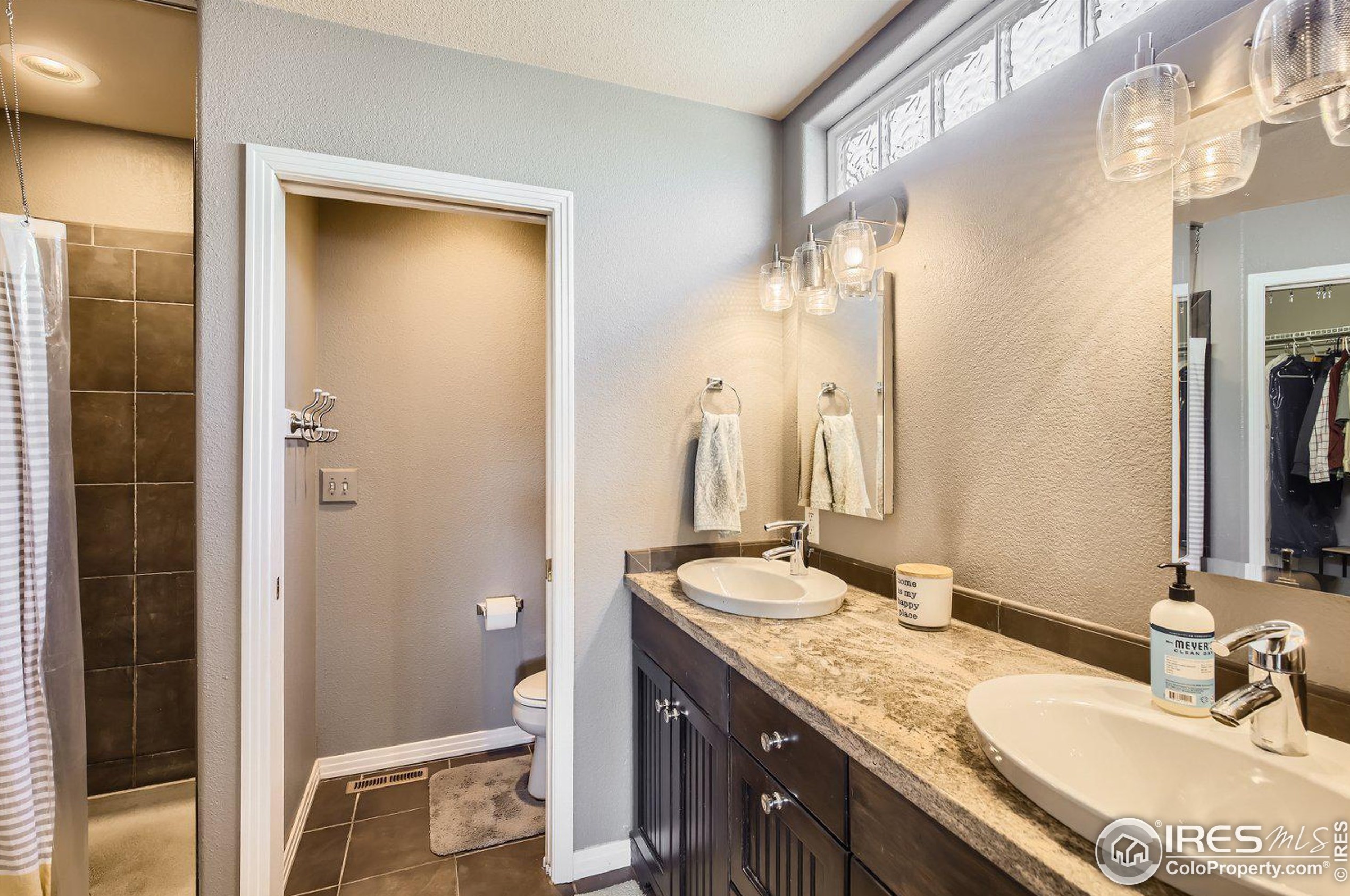 2838 Des Moines Dr, Fort Collins CO  80525-6684 exterior