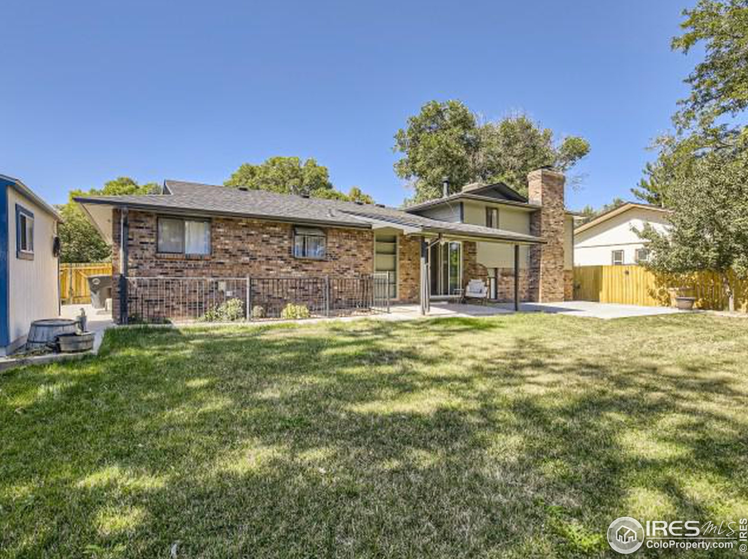 2332 Judson St, Longmont CO  80501-1015 exterior