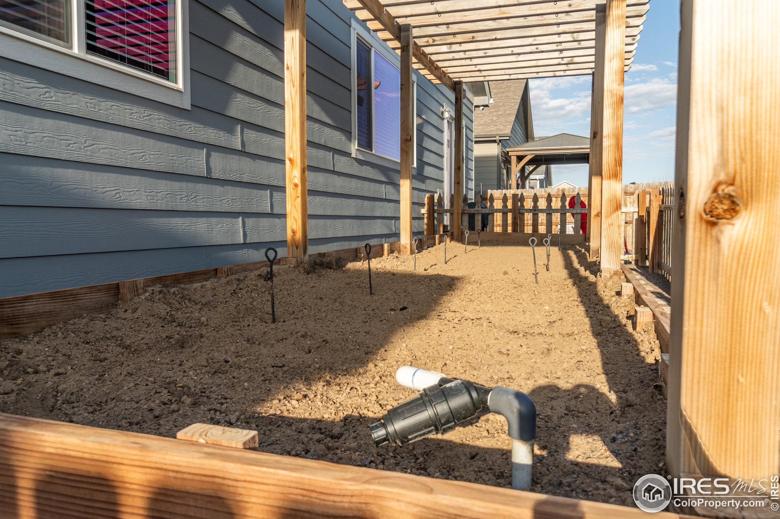 2066 Traildust Dr, Milliken CO  80543-3047 exterior