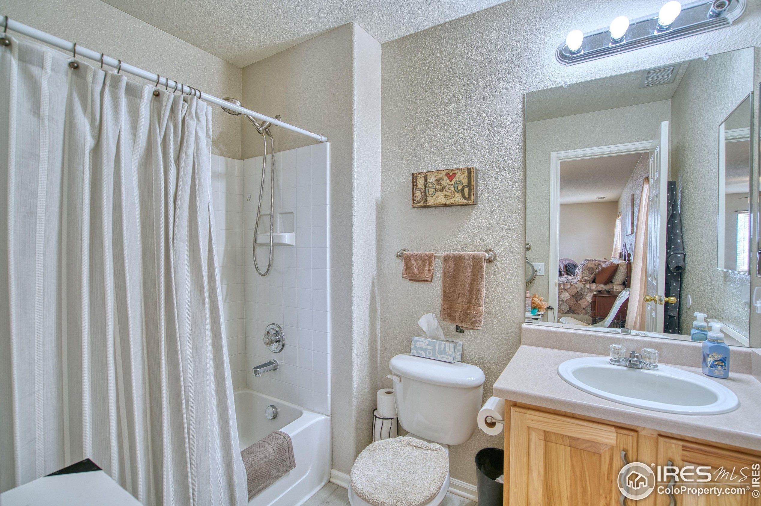 13618 Krameria St, Denver CO 80602-6985 exterior