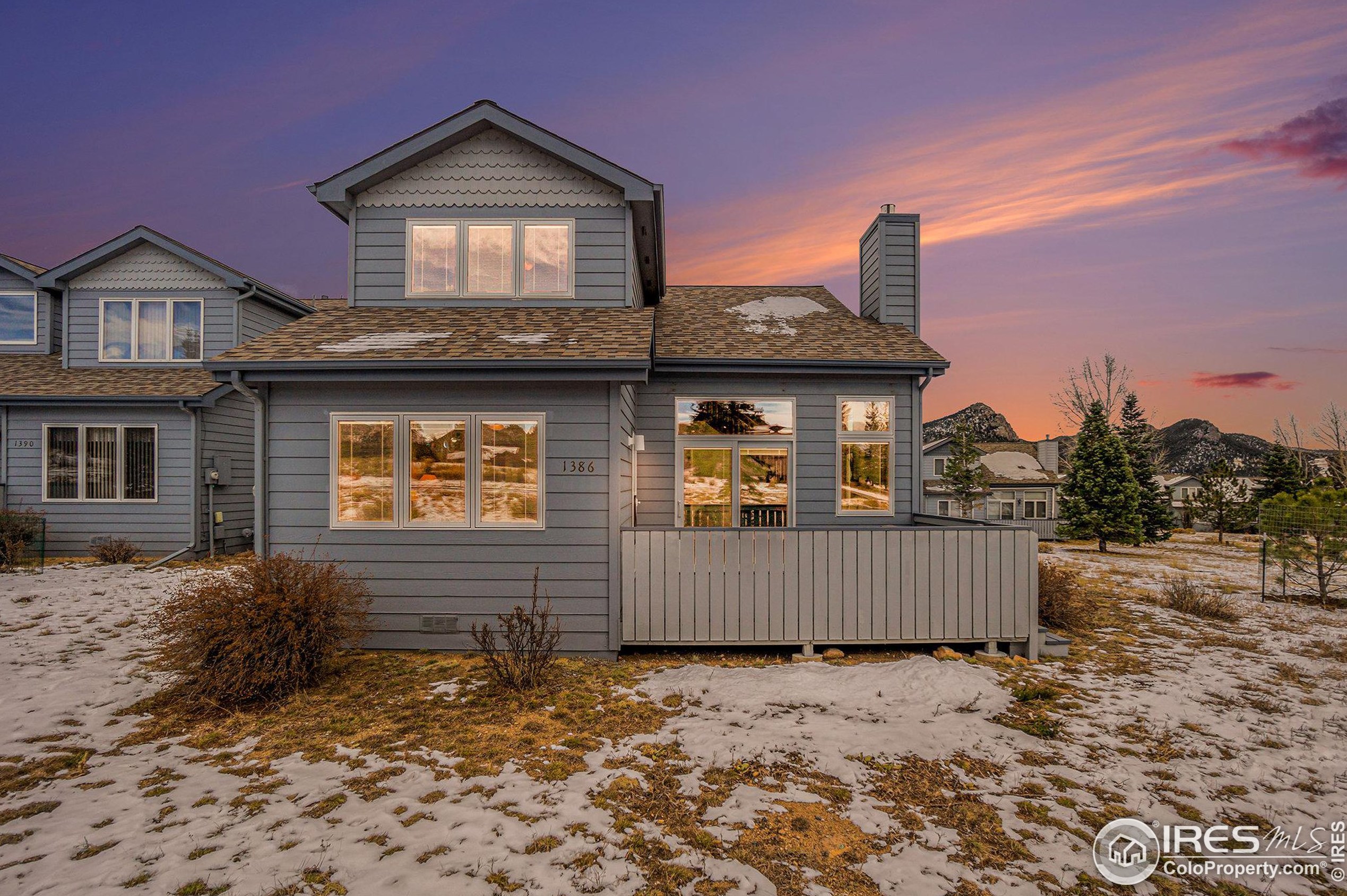 1386 Raven Cir, Estes Park CO 80517-9428 exterior