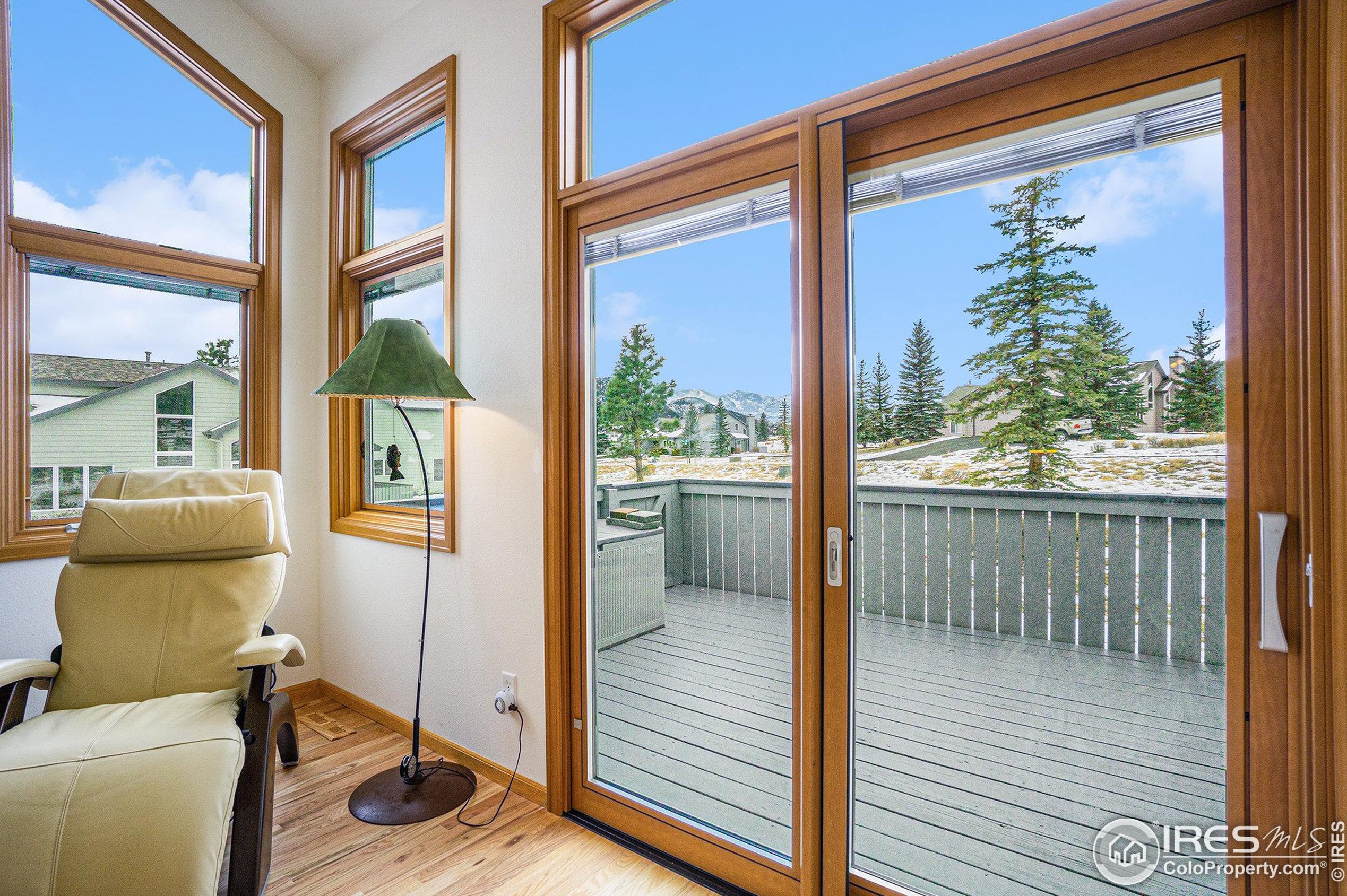 1386 Raven Cir, Estes Park CO 80517-9428 exterior