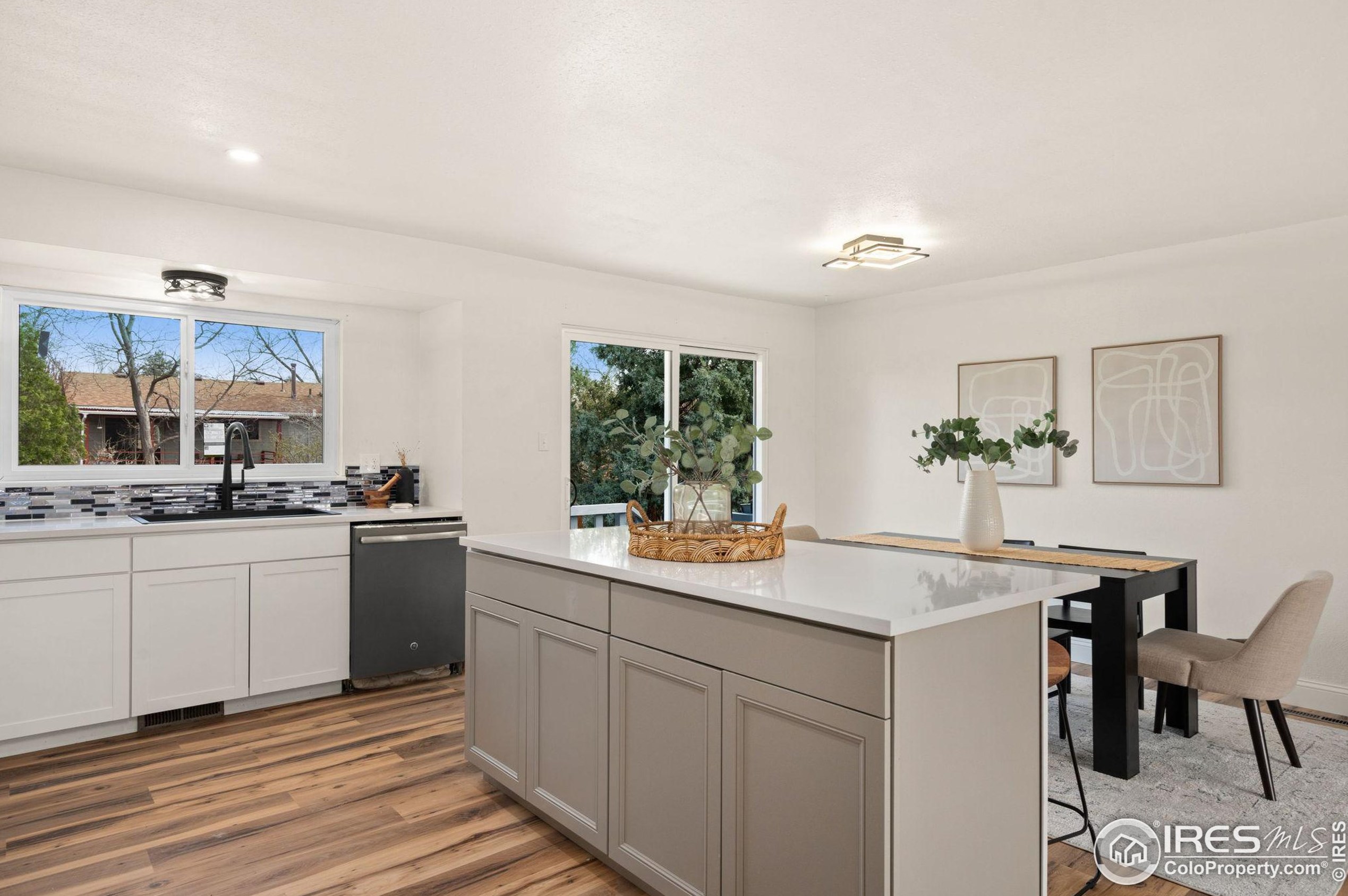 1309 Brookfield Dr, Longmont CO  80501-6706 exterior