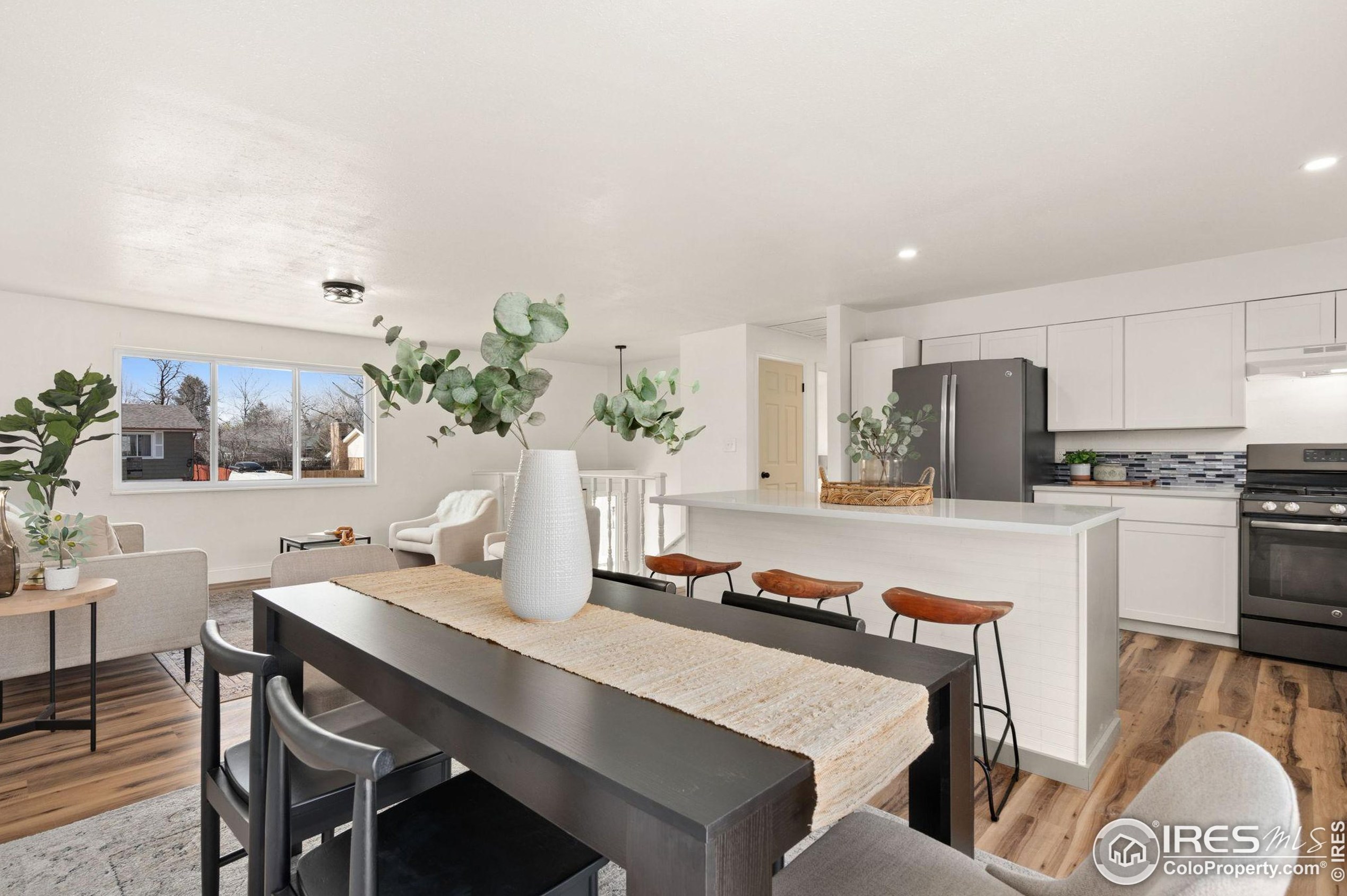 1309 Brookfield Dr, Longmont CO  80501-6706 exterior