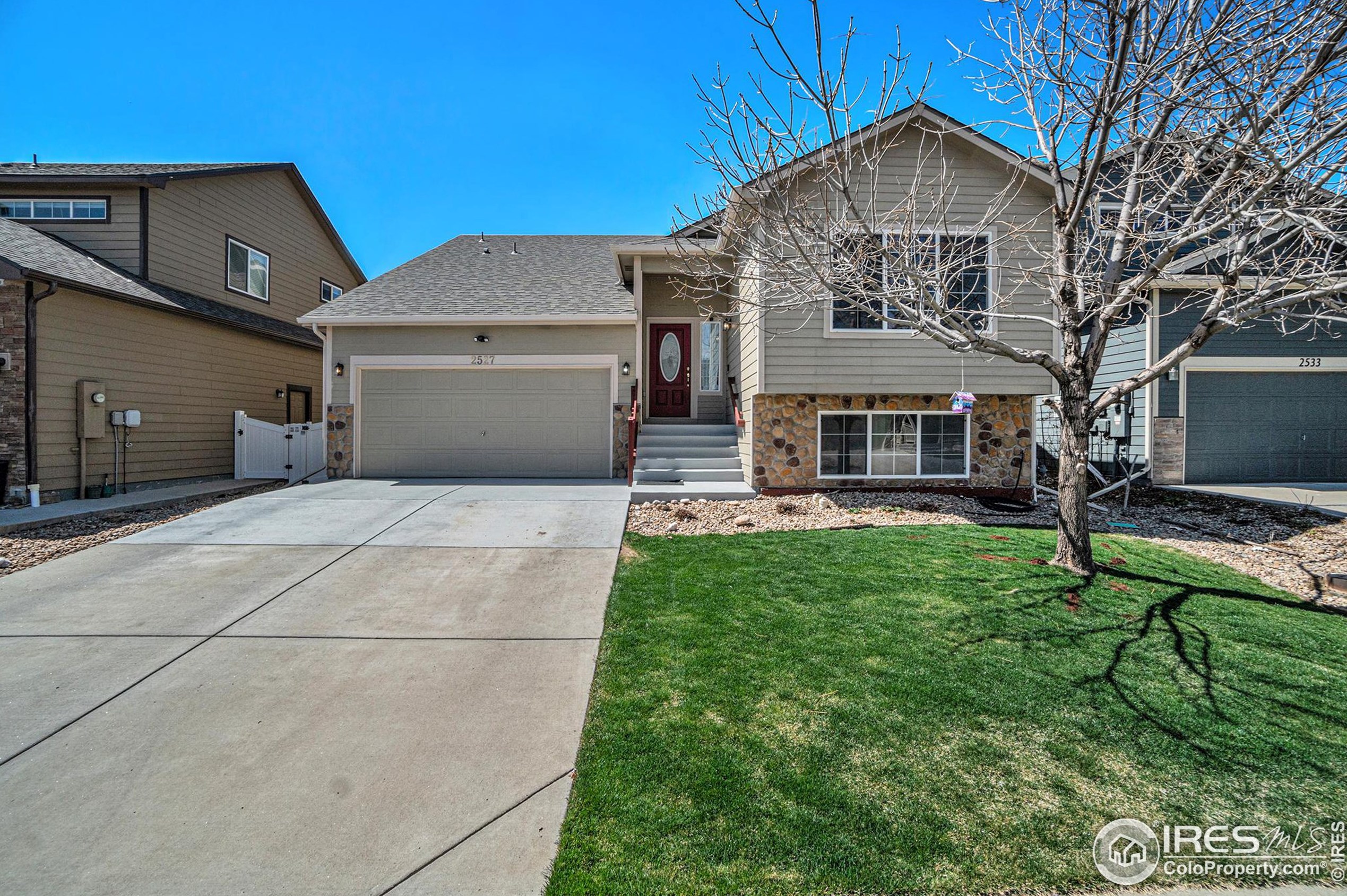 2527 Forecastle Dr, Fort Collins CO  80524-6782 exterior