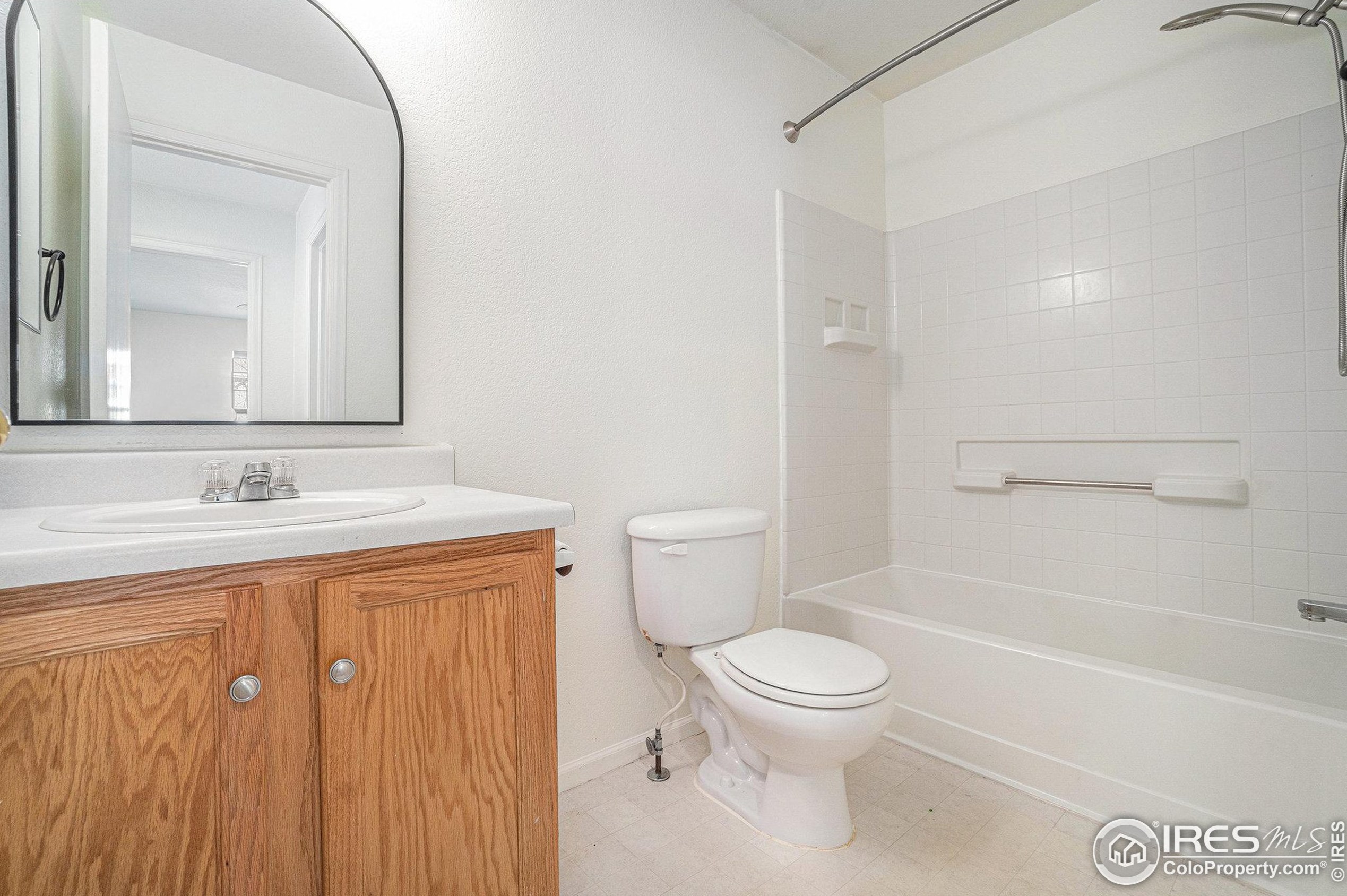 6820 Colony Hills Ln, Fort Collins CO  80525-6987 exterior