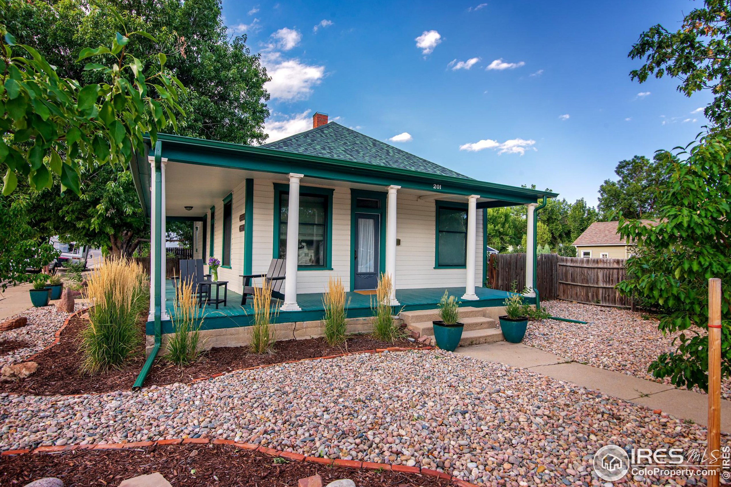 201 Chester St, Lafayette CO 80026-1616 exterior