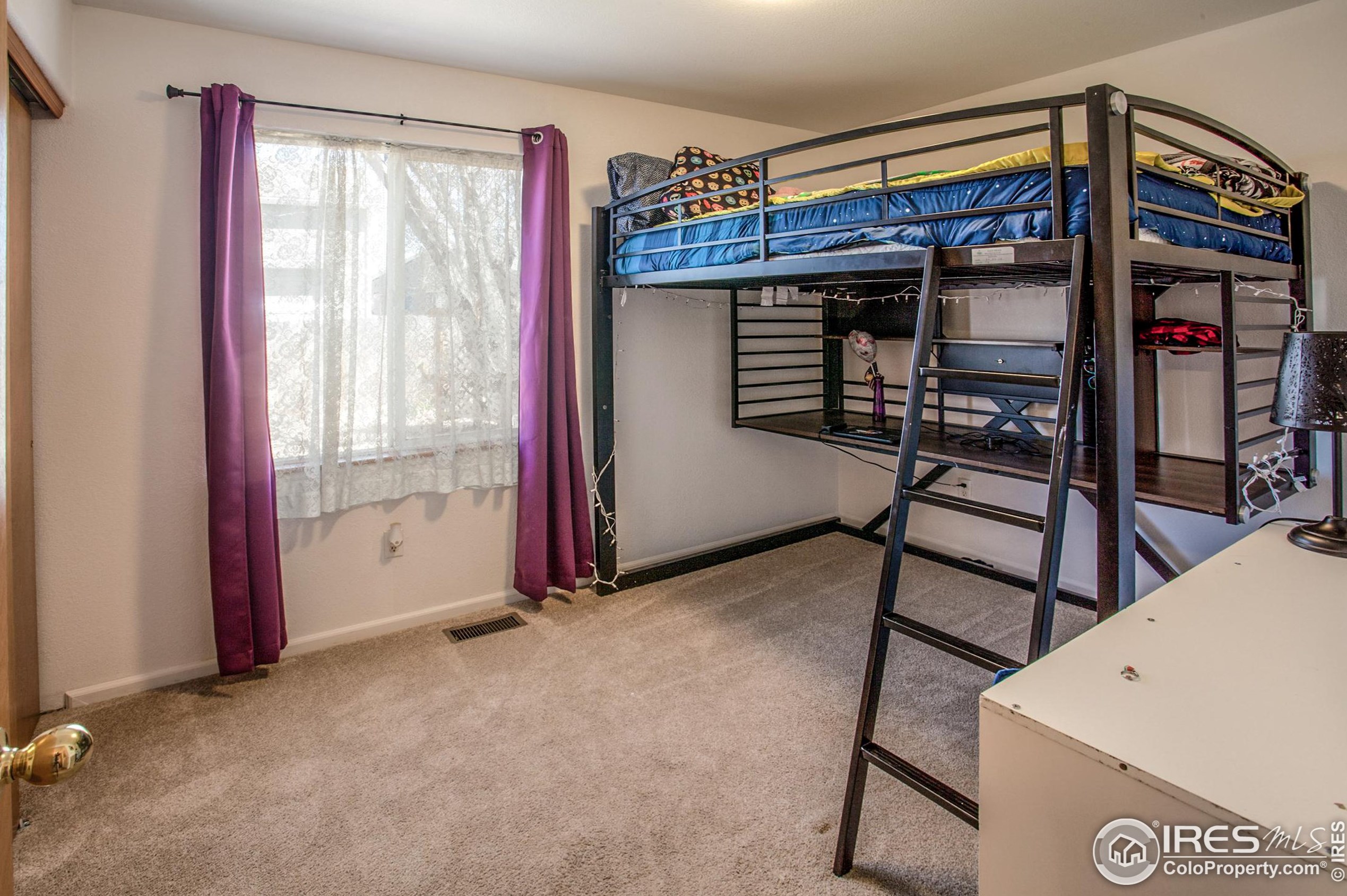 608 Meadow Dr, Fort Collins CO  80550-5739 exterior