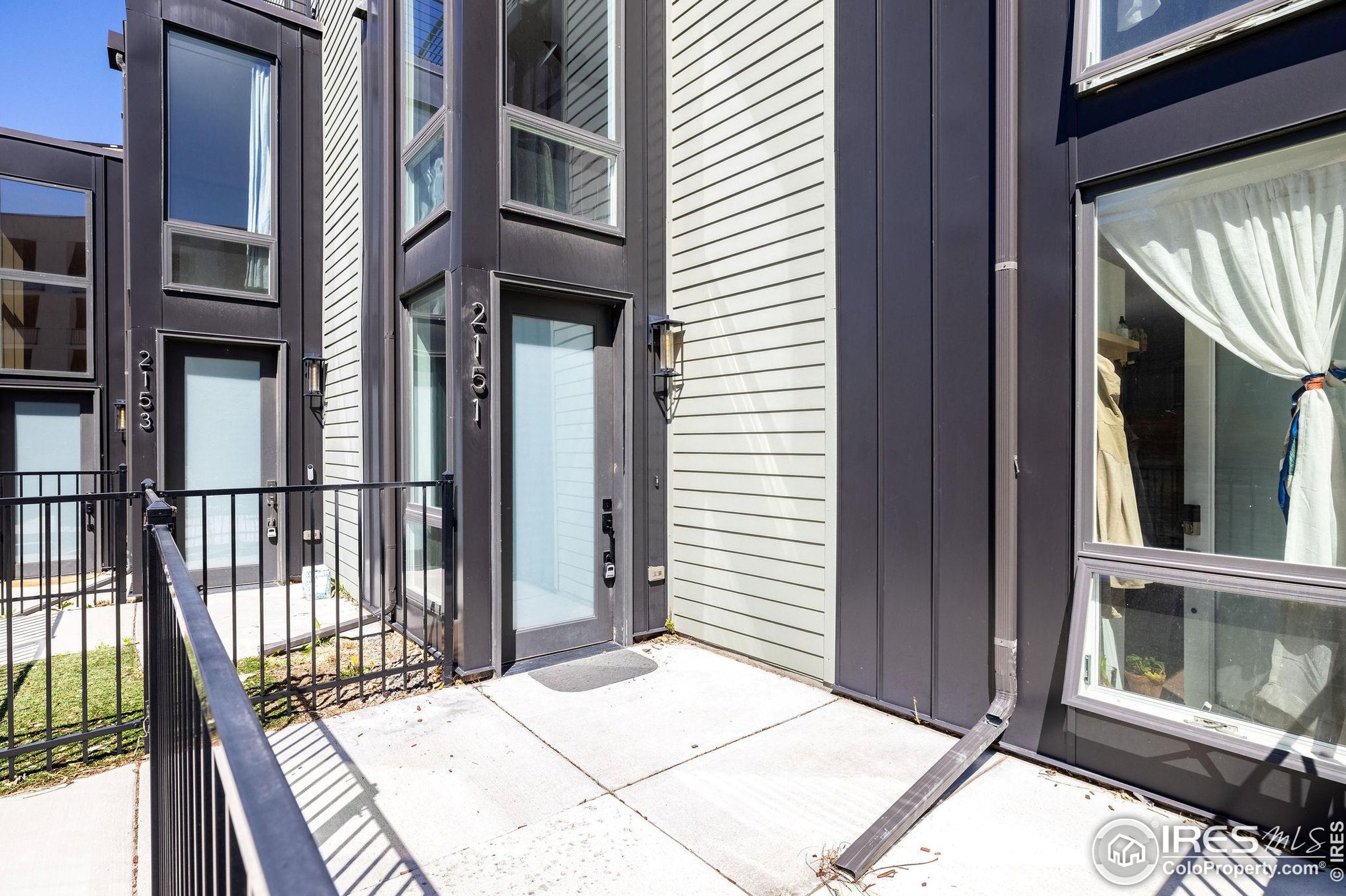 2151 Acoma St, Denver CO  80223-4123 exterior