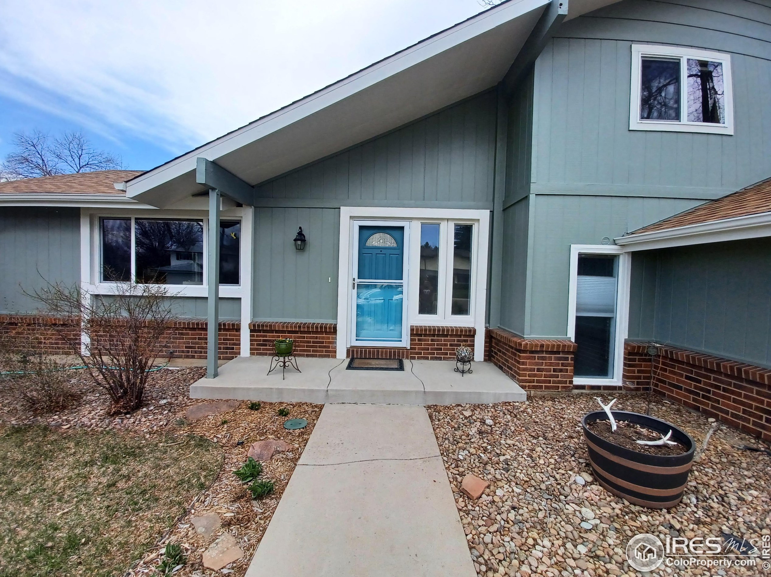 3025 Colgate Dr, Longmont, CO 80503-2204
