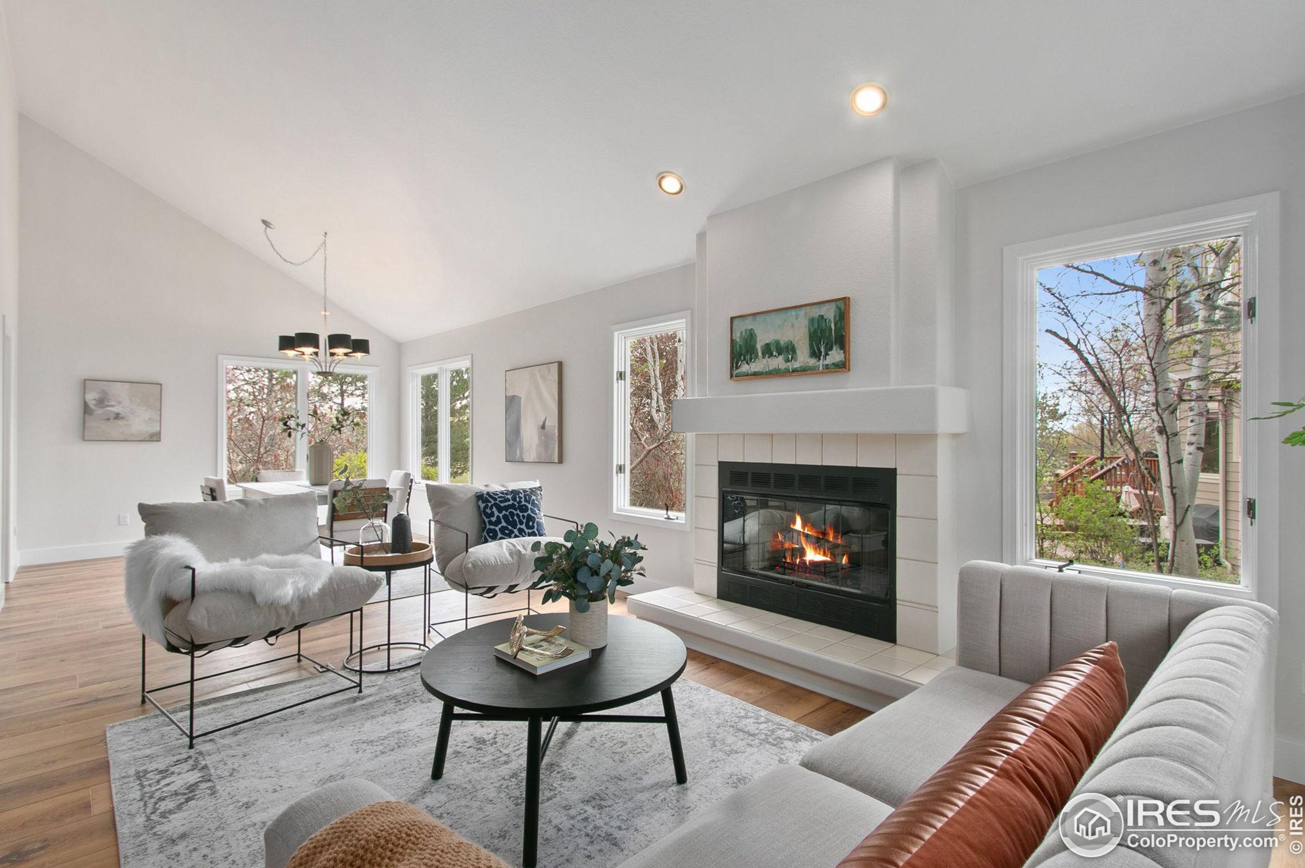 604 Hinsdale Ct, Fort Collins CO  80526-3933 exterior