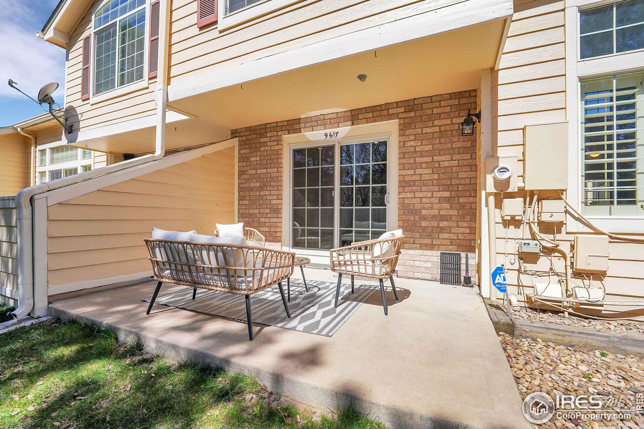 9617 Independence Dr, Westminster CO  80021-6843 exterior