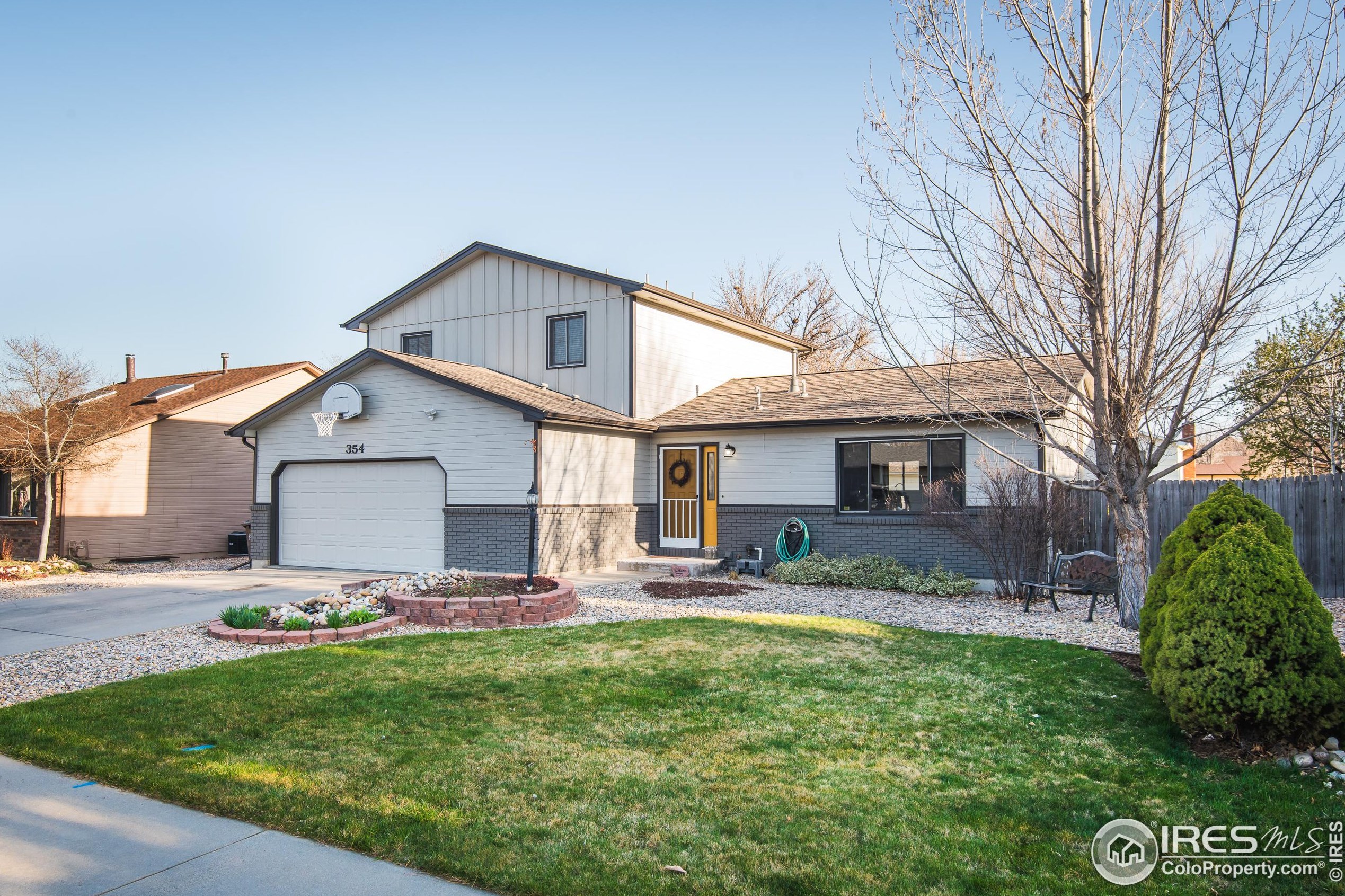 354 Hawthorn Dr, Loveland, CO 80538
