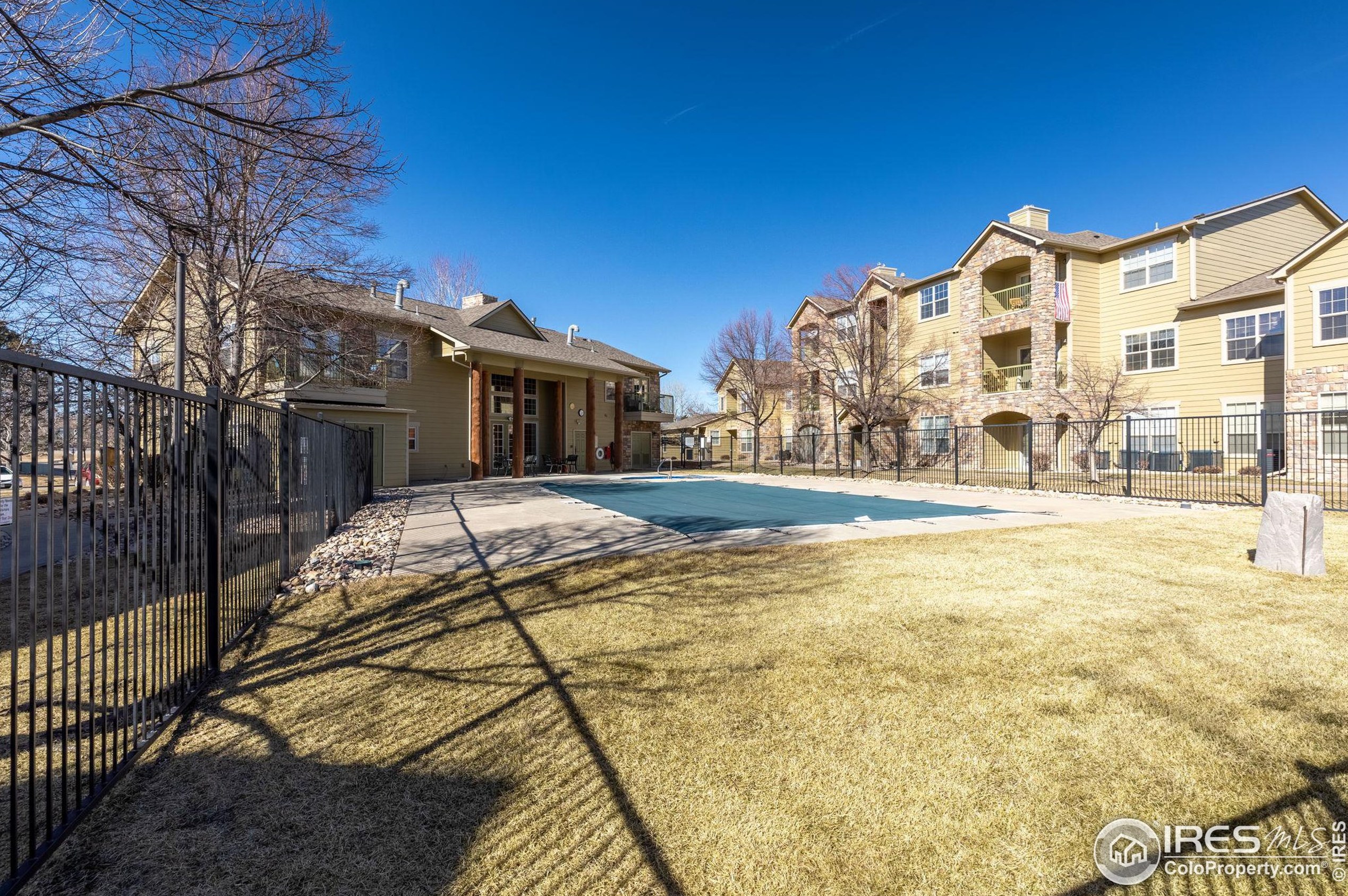 5620 Fossil Creek Pkwy, Fort Collins CO  12101-7129 exterior