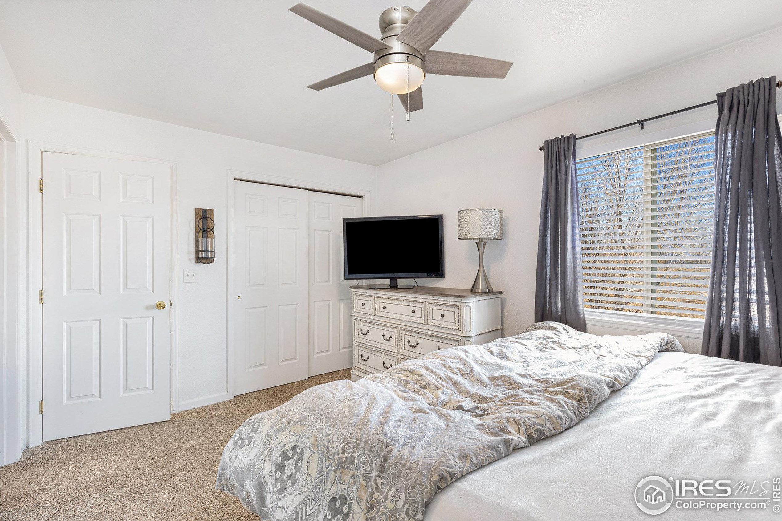 127 Calabria Dr, Fort Collins CO  80550-6003 exterior