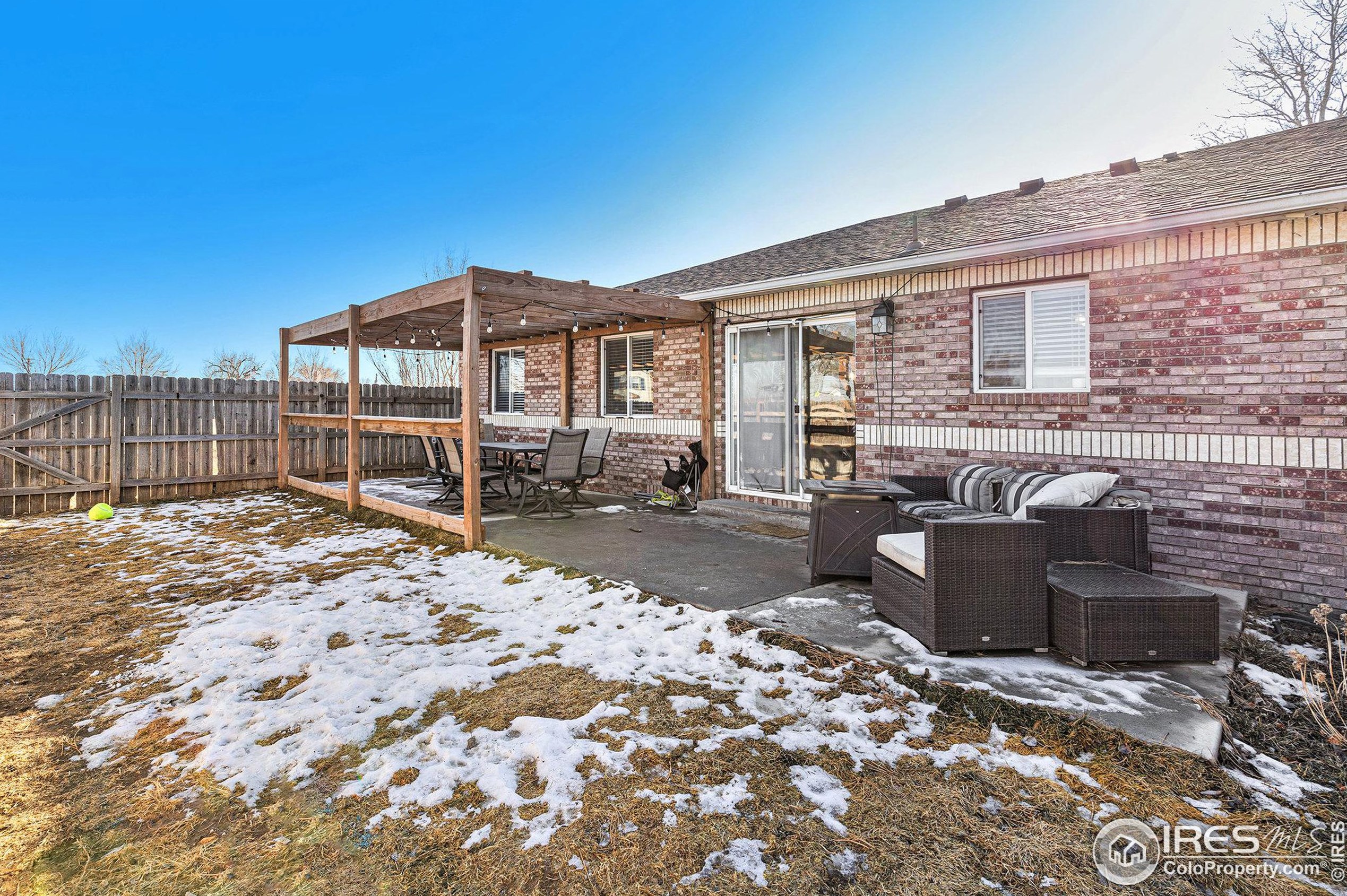 127 Calabria Dr, Fort Collins CO  80550-6003 exterior