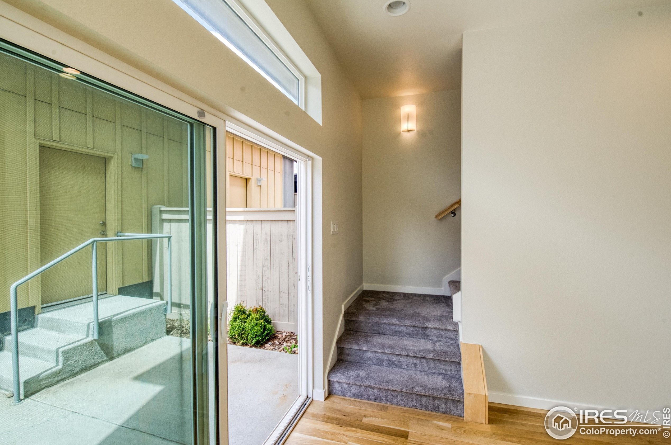 864 Cimarron Dr, Lafayette CO  80026-1404 exterior