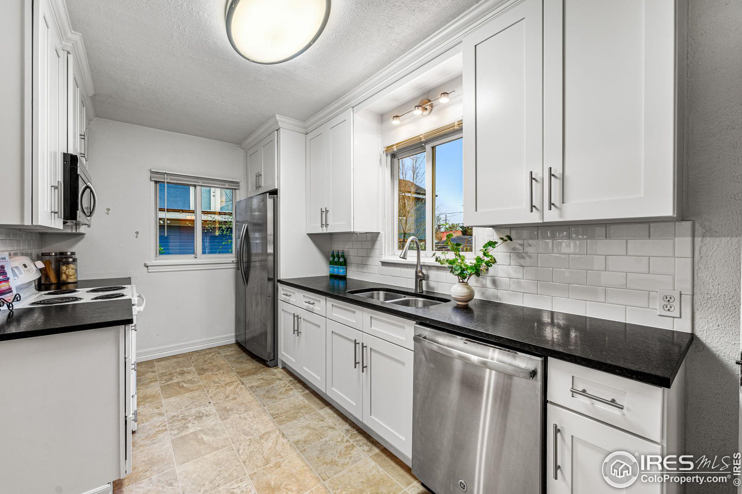 206 Geneseo St, Lafayette CO 80026-2420 exterior