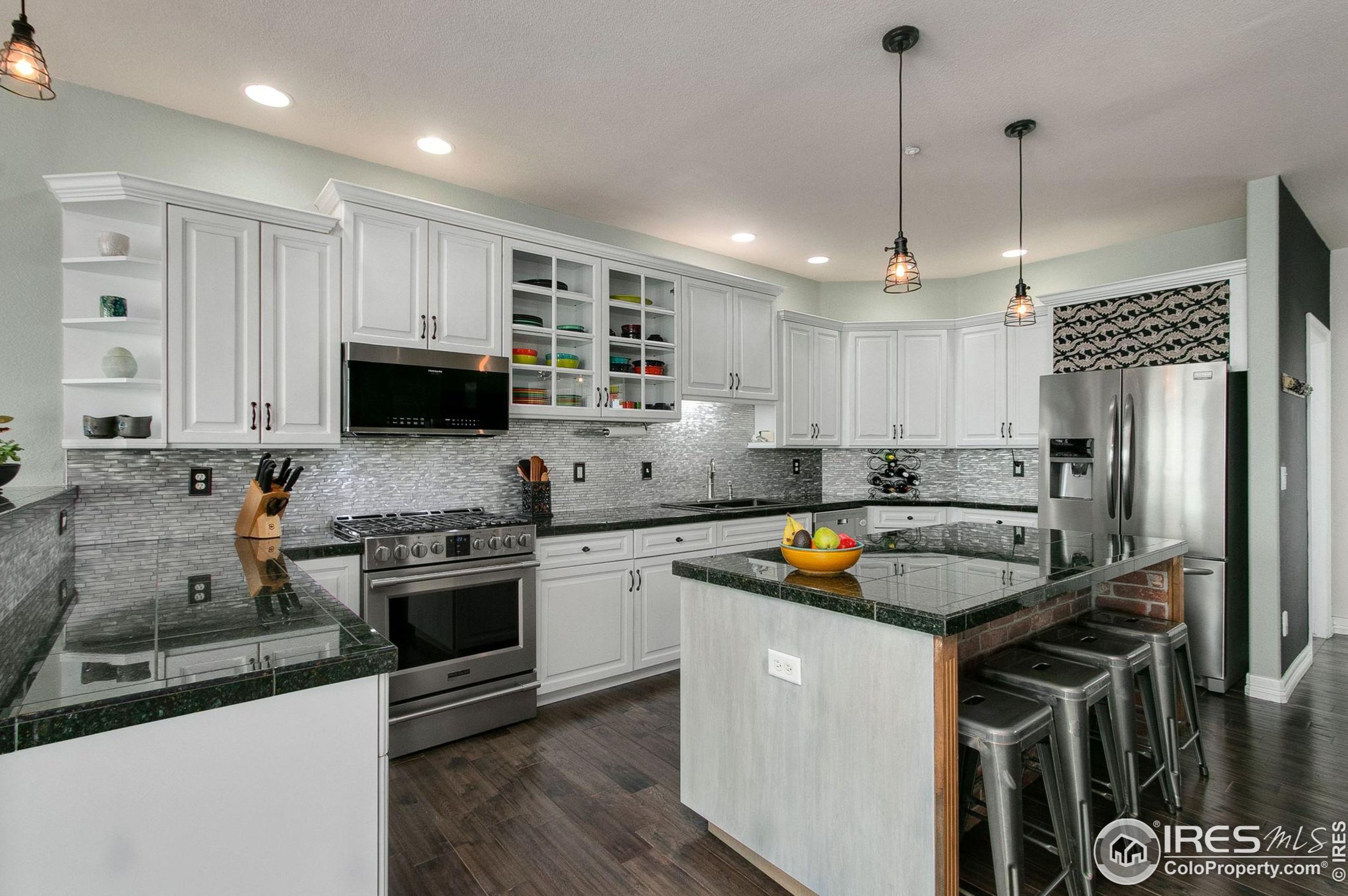 4651 Westridge Dr, Fort Collins CO  80526-6508 exterior