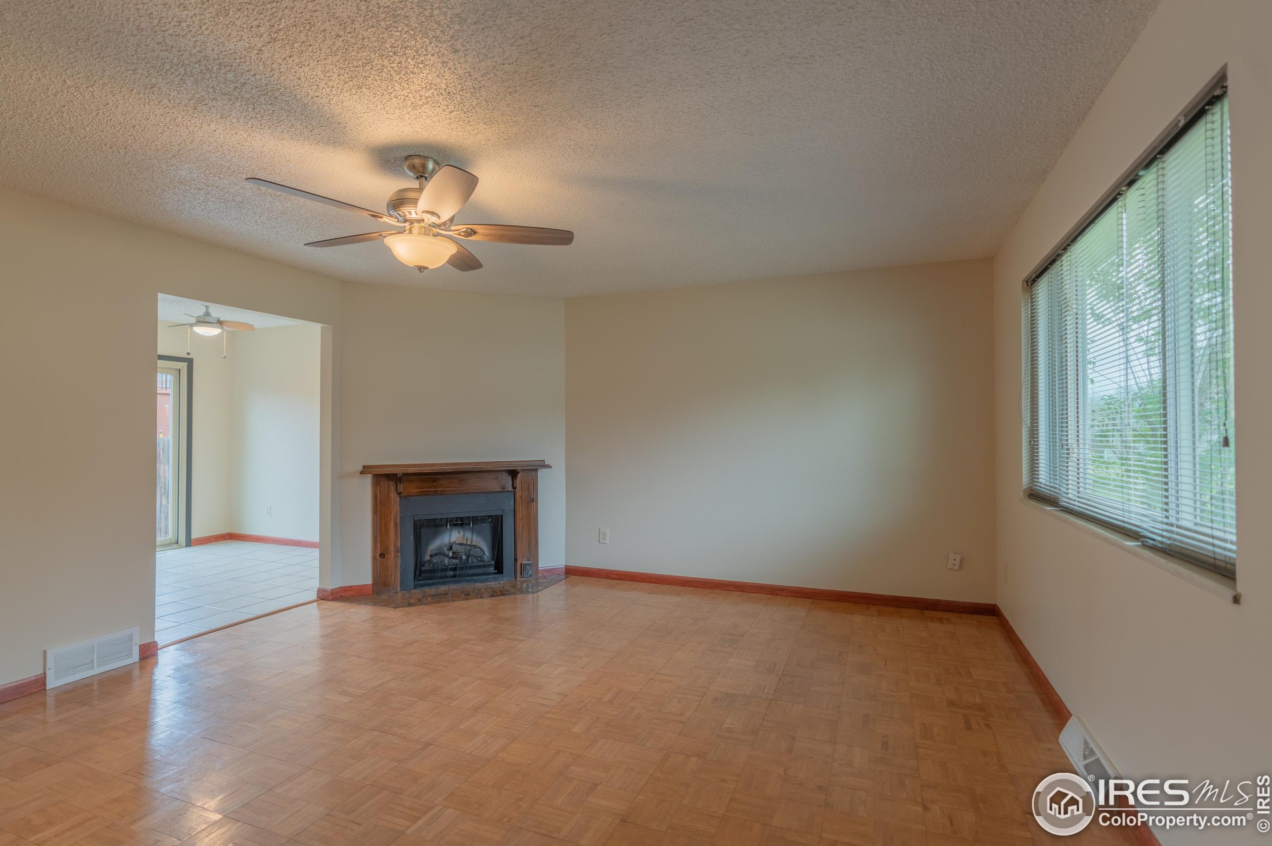 2702 19th Street Dr, Greeley, CO 80634-5763