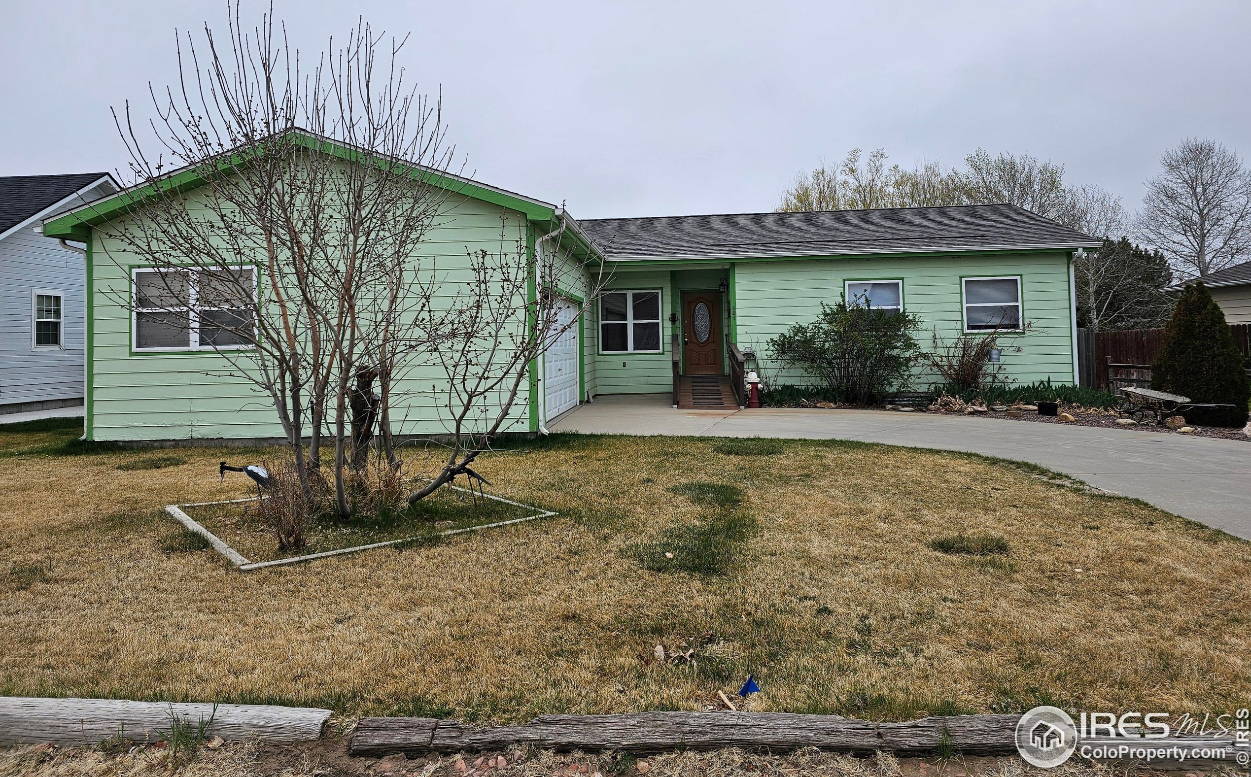307 Sally St, Hoyt, CO 80654-1405