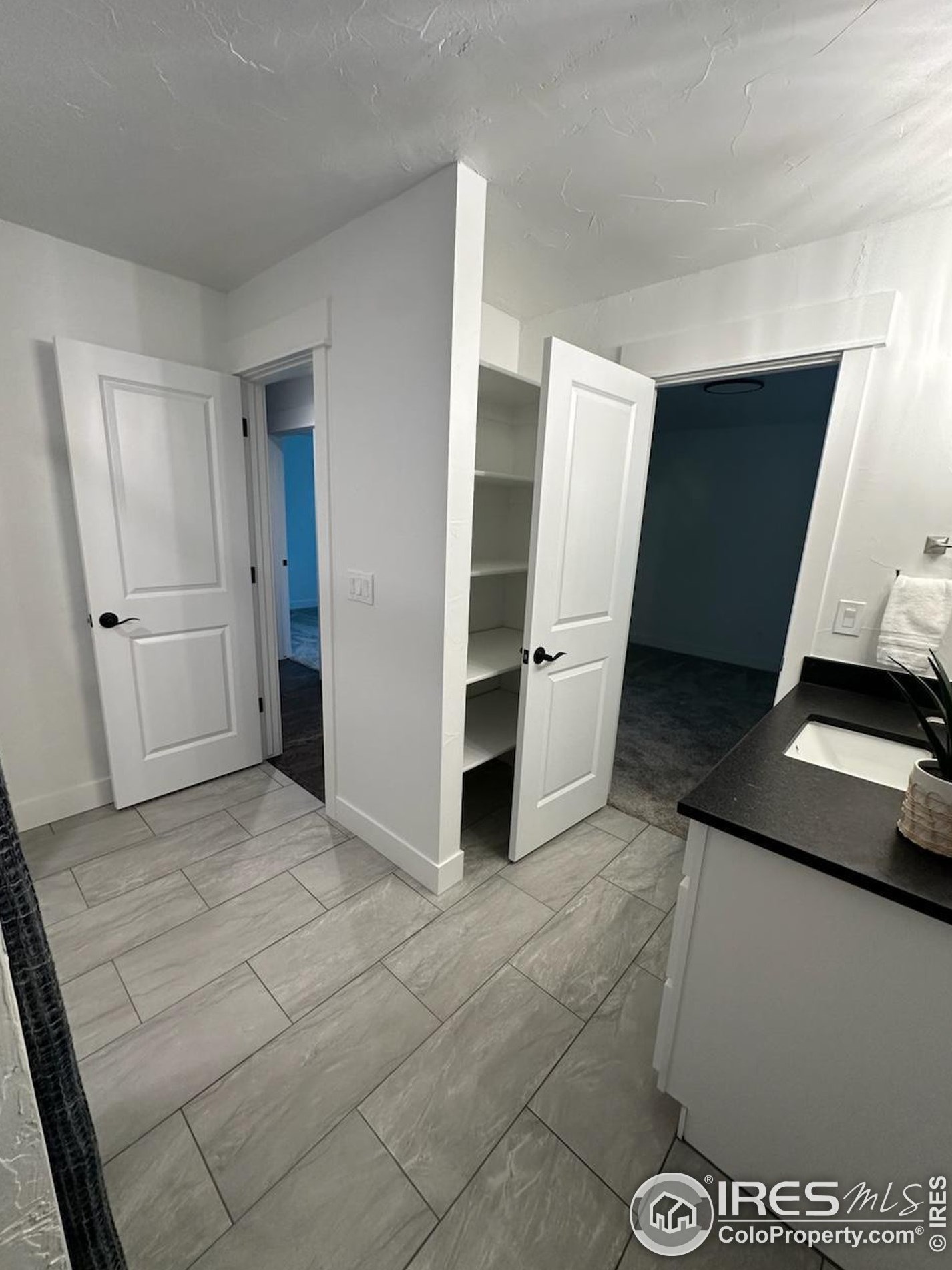 1725 Centennial Rd, Fort Collins CO 80525-4702 exterior