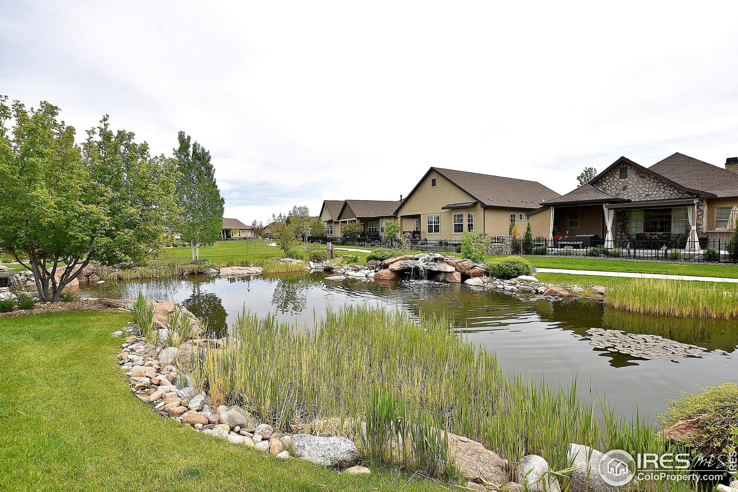 2074 Vineyard Dr, Fort Collins, CO 80550
