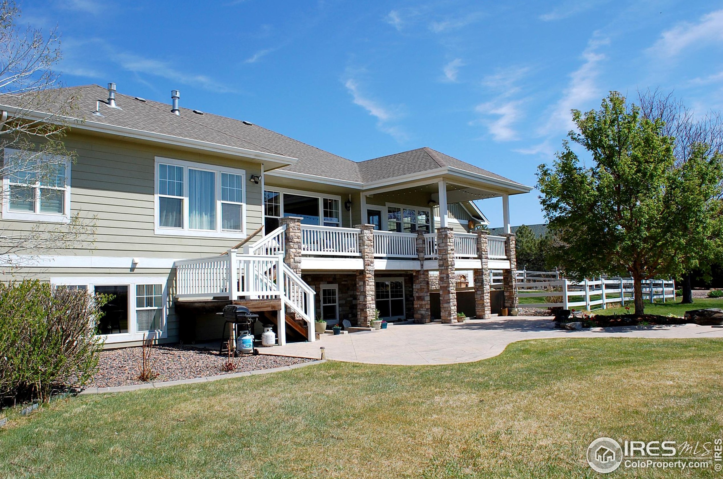 1283 Hilltop Cir, Fort Collins CO  80550-3336 exterior
