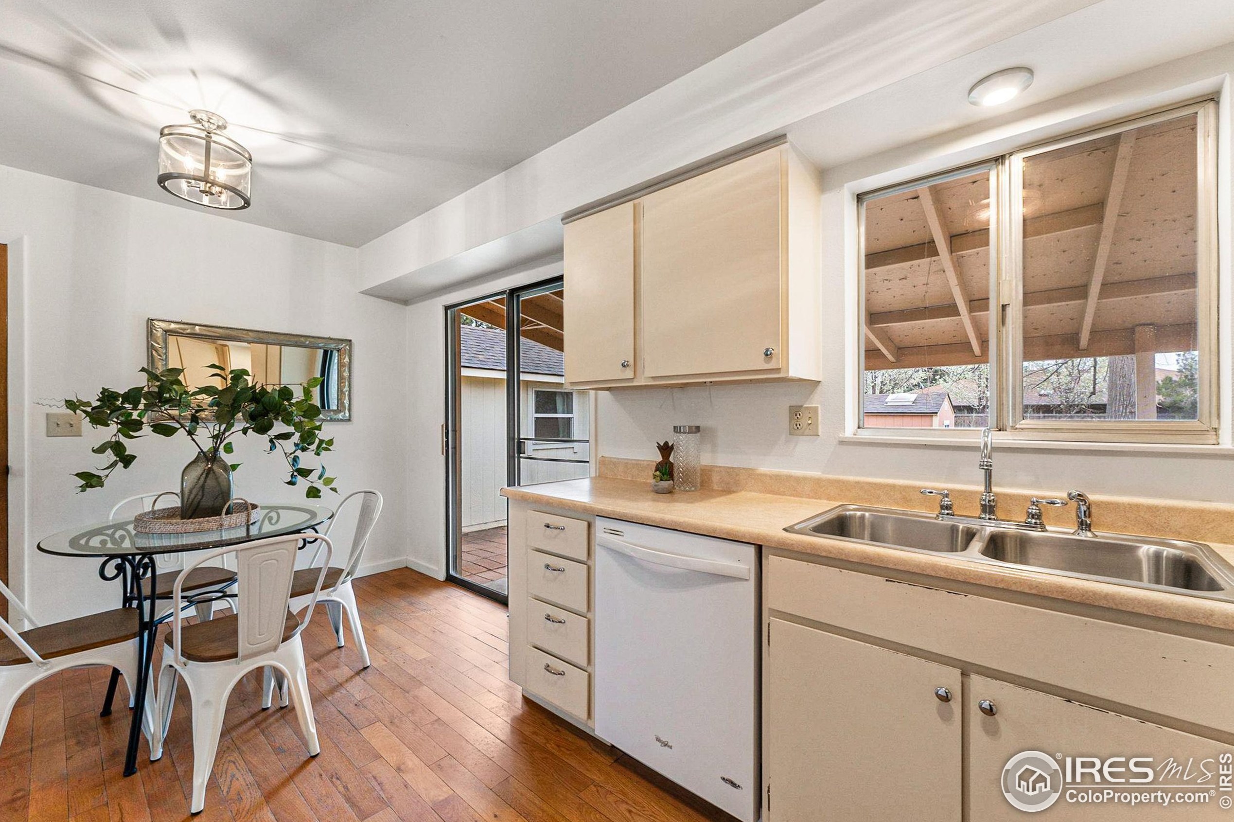 521 10th St, Fort Collins CO  80550-4825 exterior