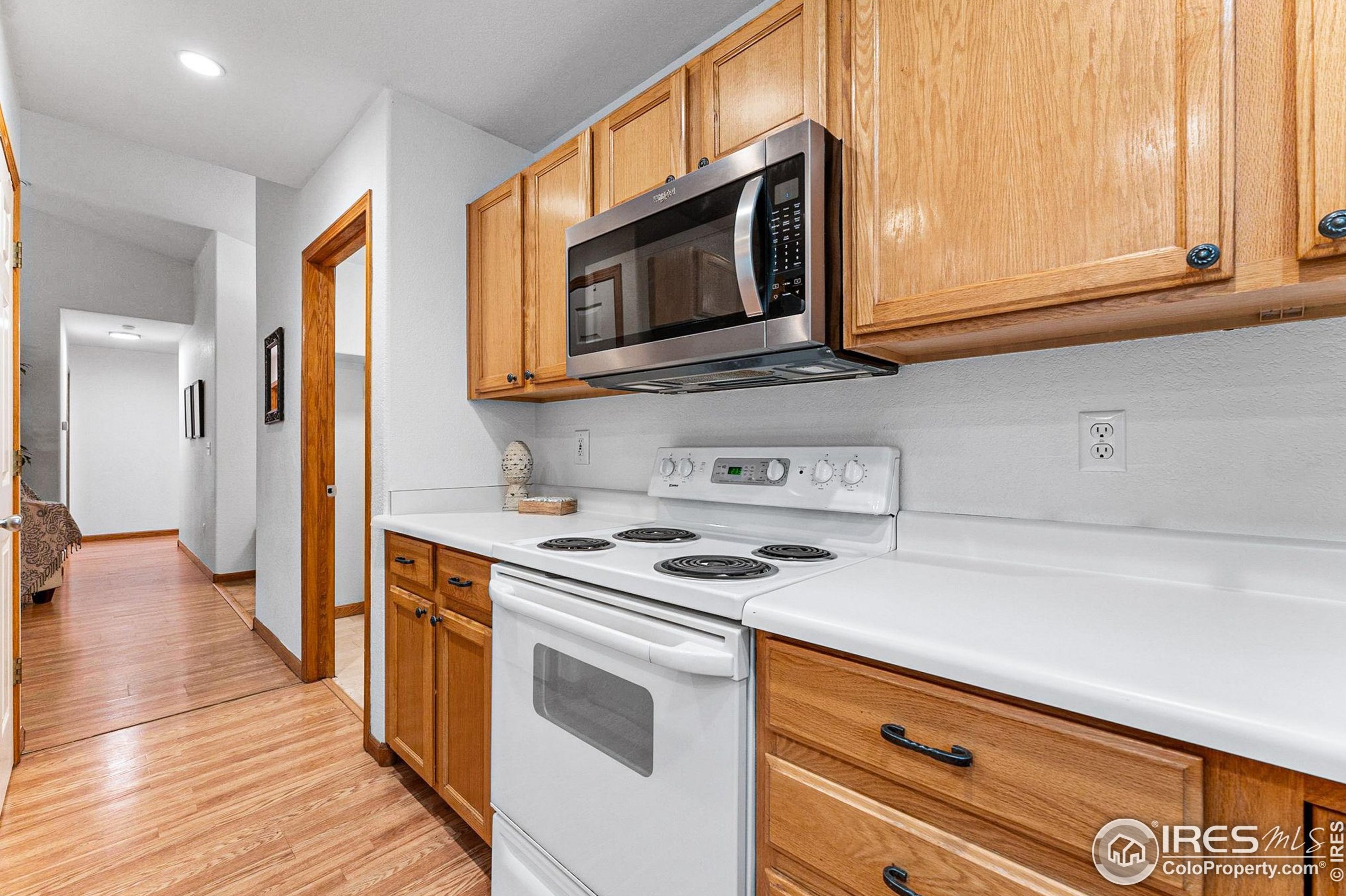 1006 Canyon Dr, Fort Collins CO  80550-5772 exterior