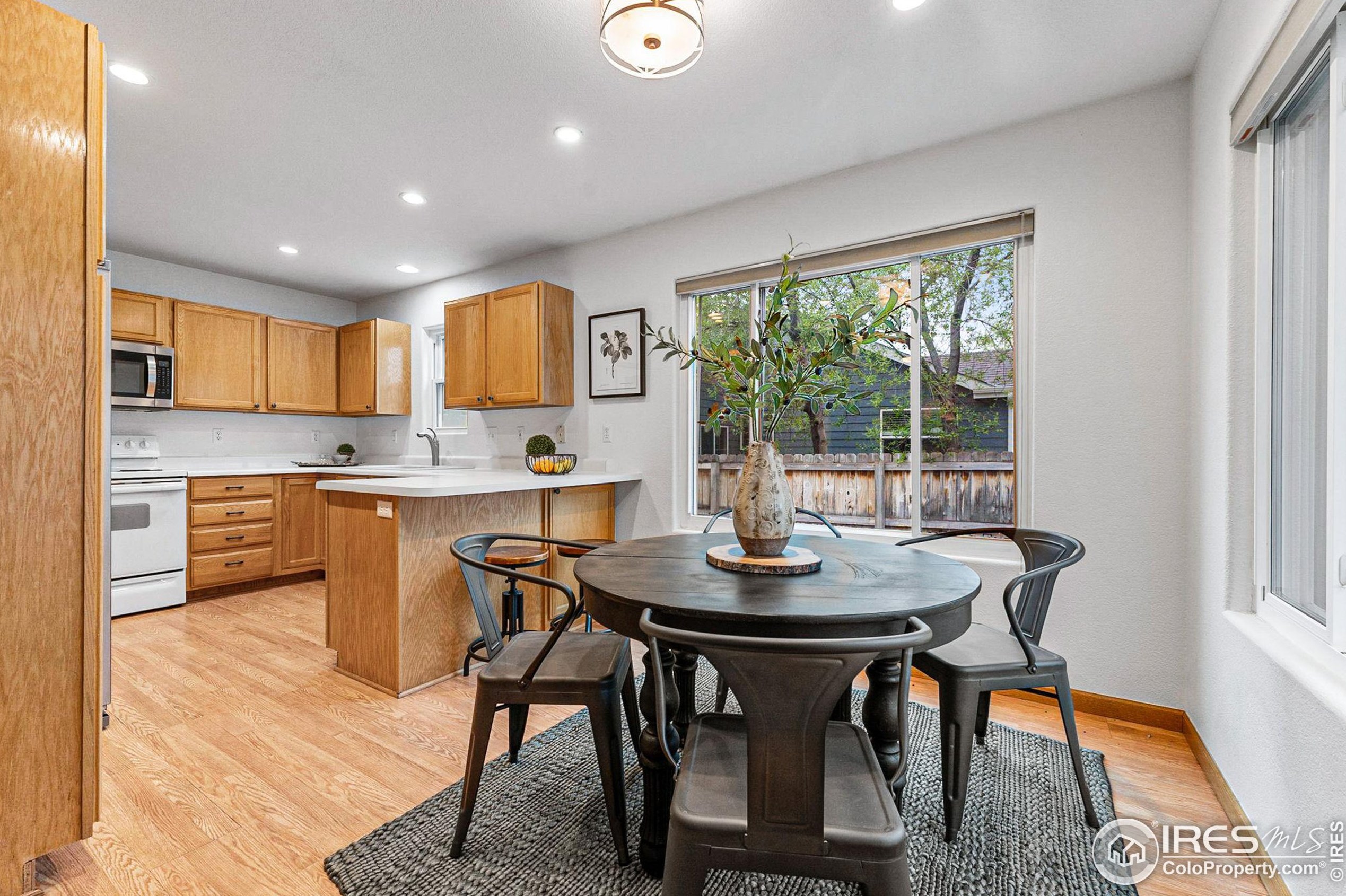 1006 Canyon Dr, Fort Collins CO  80550-5772 exterior