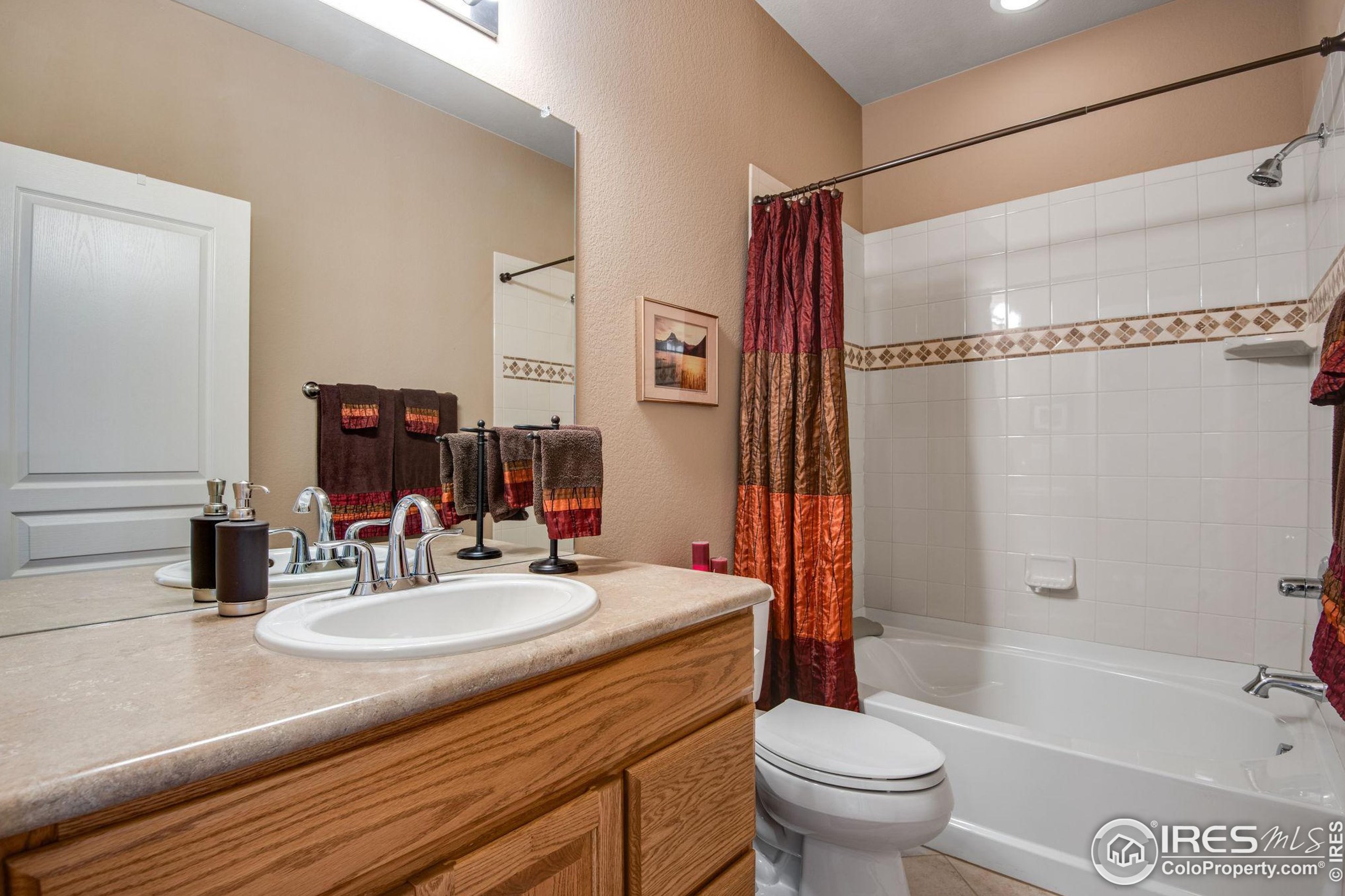 1176 Vlg Cir, Erie CO 80516-7030 exterior