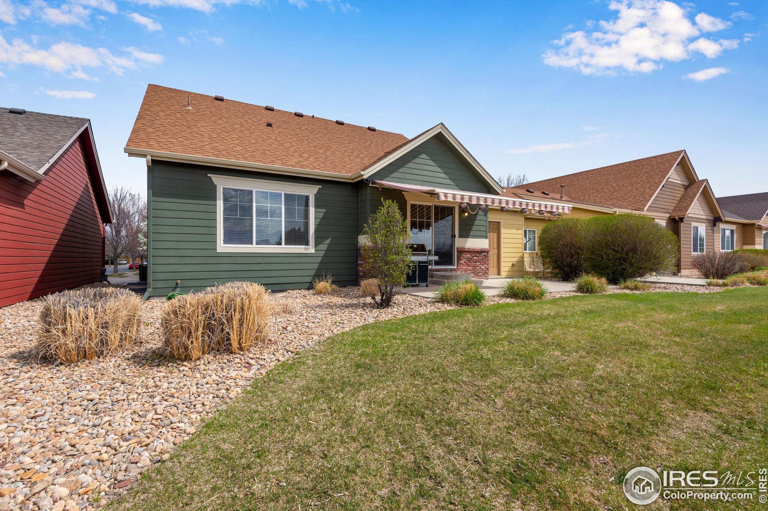 1176 Vlg Cir, Erie CO 80516-7030 exterior