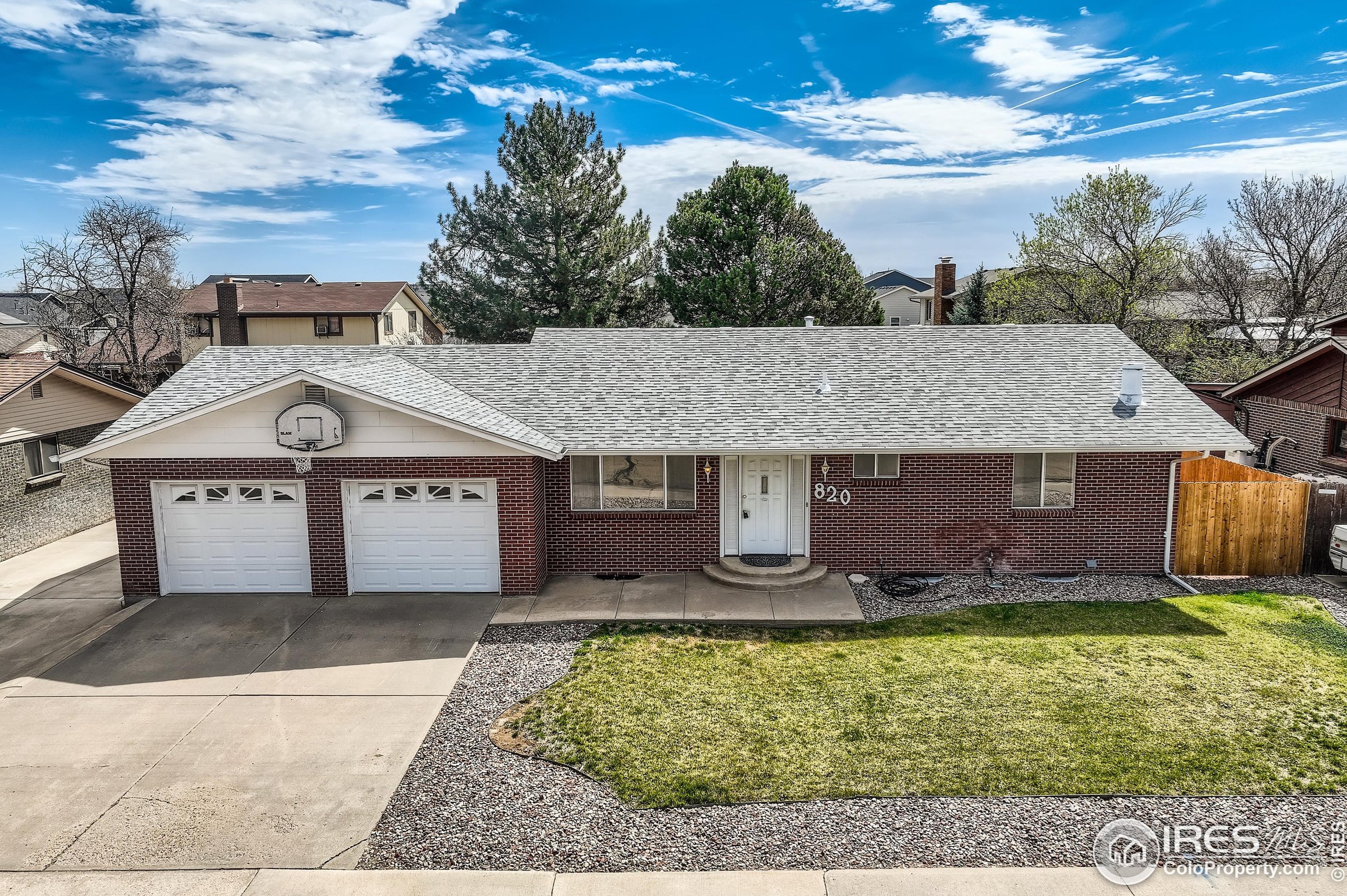 820 Broadway Ave, Wattenburg CO 80621-2611 exterior