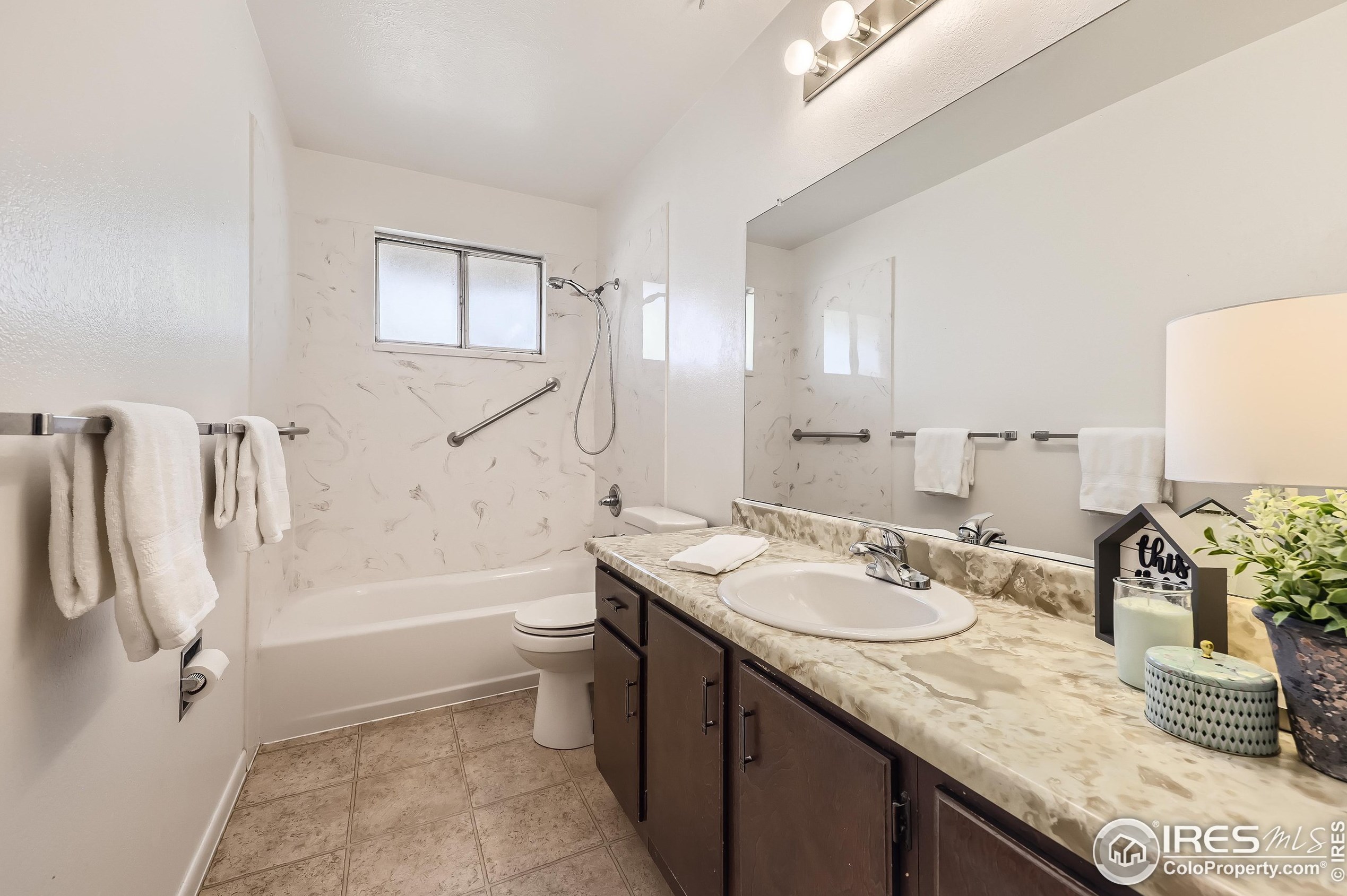 820 Broadway Ave, Wattenburg CO 80621-2611 exterior