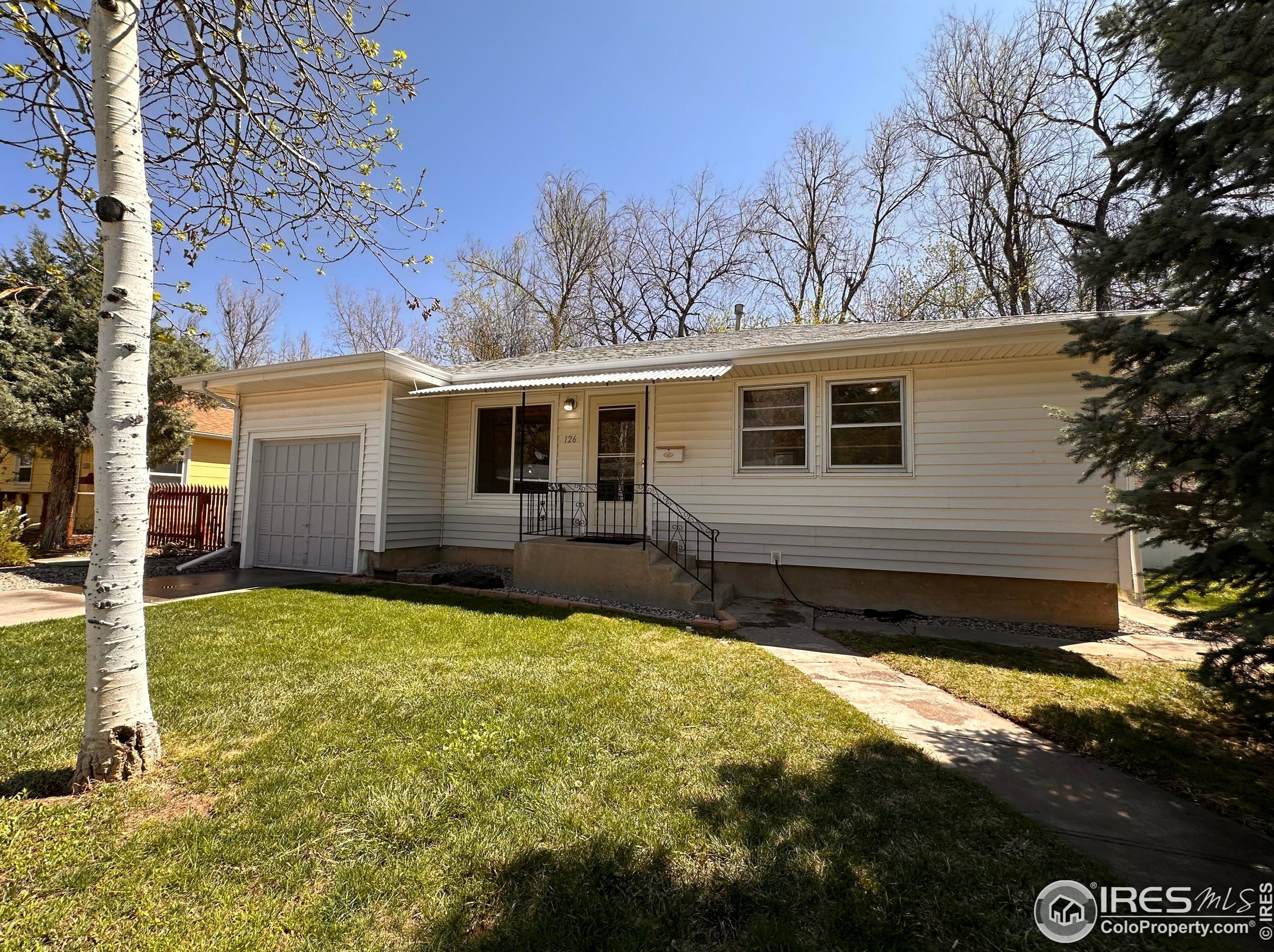 126 Sylvan Ct, Fort Collins, CO 80521