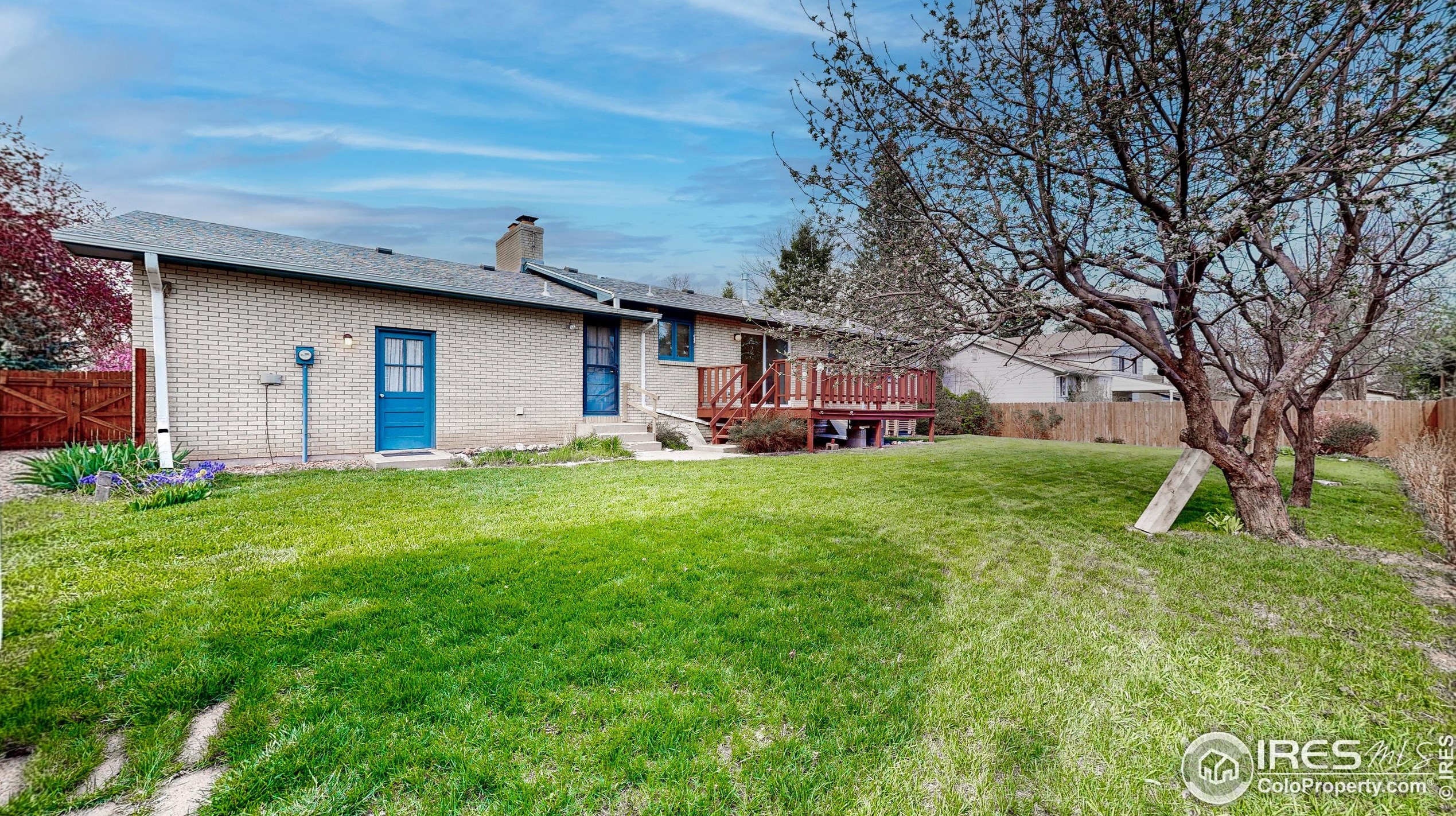 2411 Lake St, Fort Collins CO  80521-4136 exterior