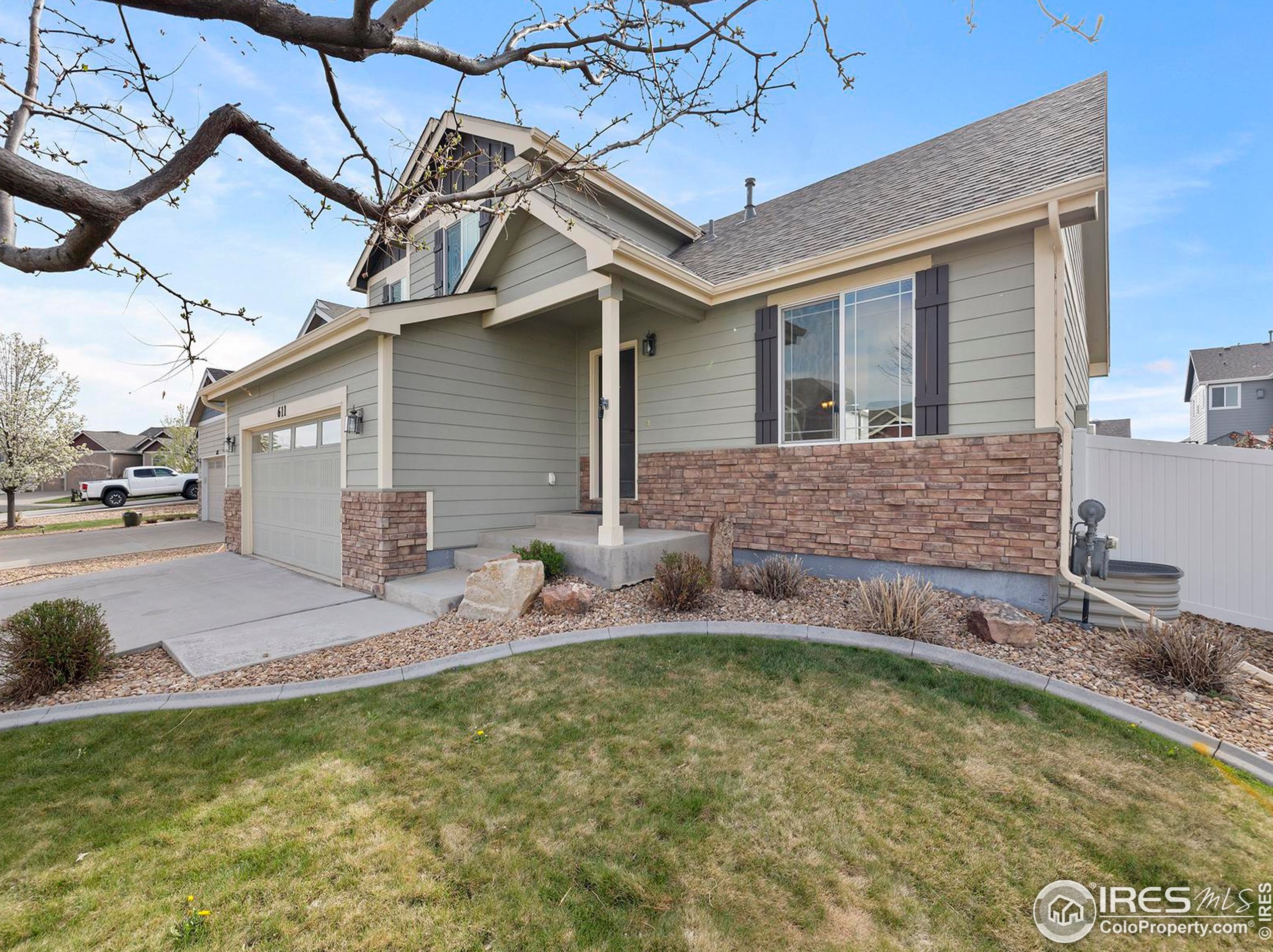 611 Bighorn Ct, Fort Collins, CO 80550