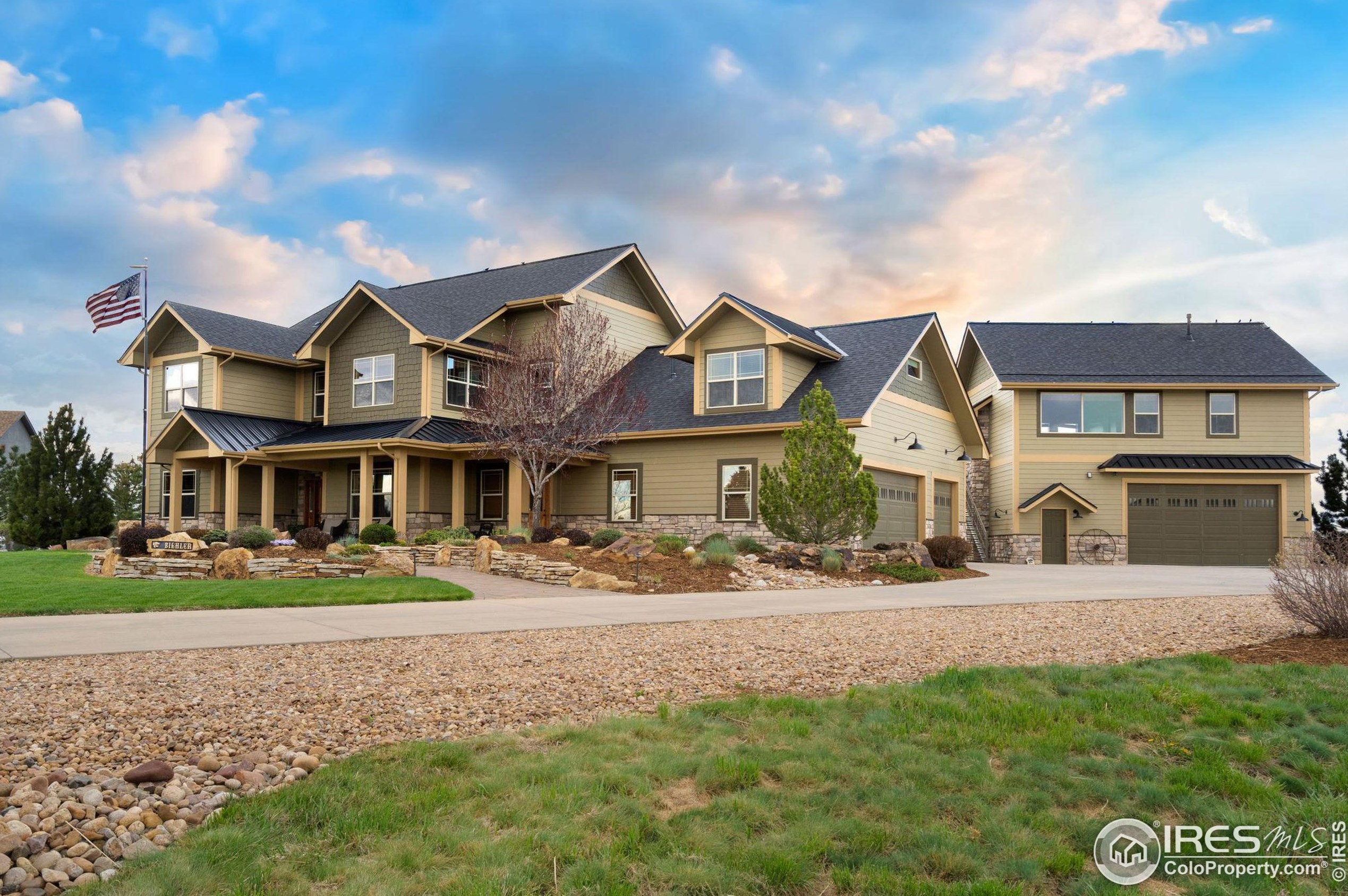 169 Commander Dr, Erie, CO 80516-8128