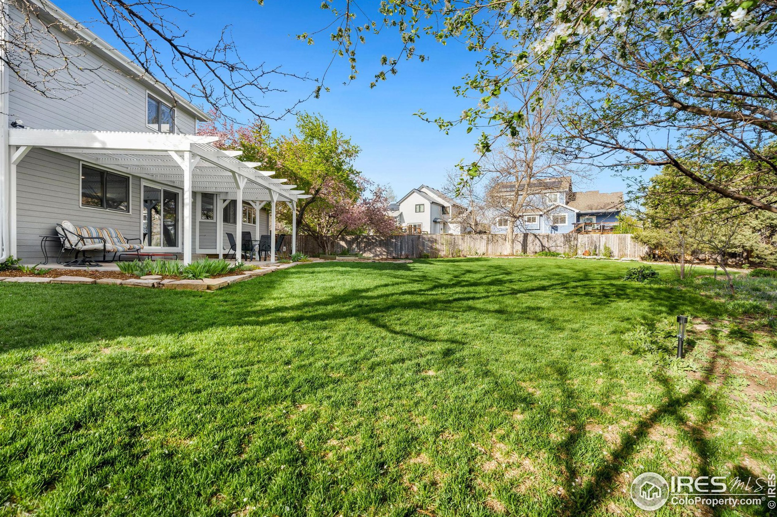 4413 Viewpoint Ct, Fort Collins CO  80526-3313 exterior