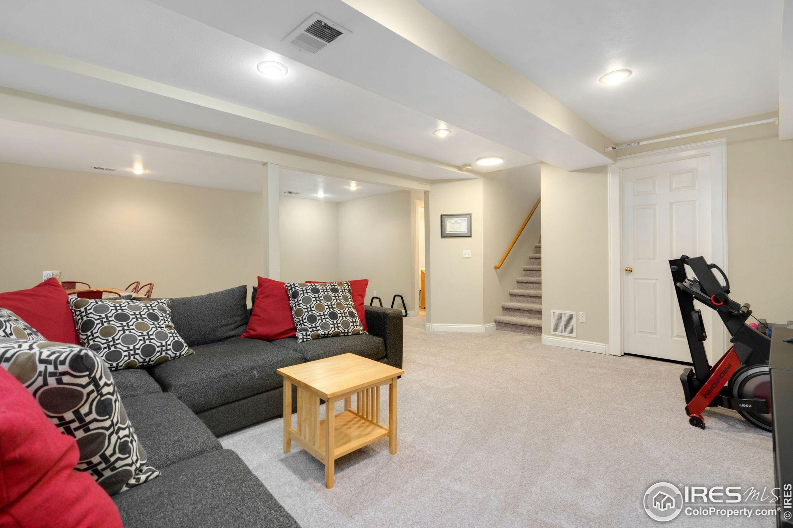 4413 Viewpoint Ct, Fort Collins CO  80526-3313 exterior