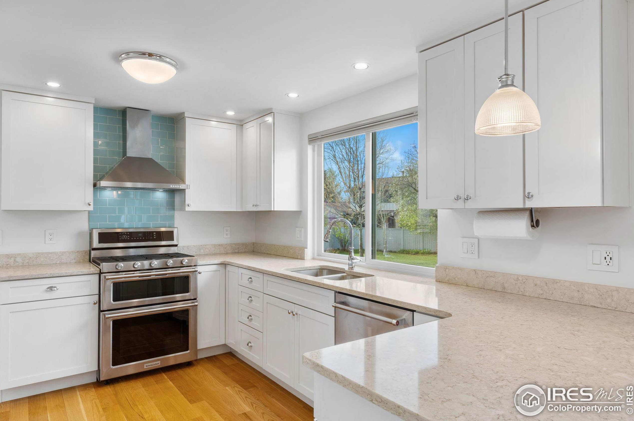 4302 Apple Way, Boulder CO  80301-1734 exterior