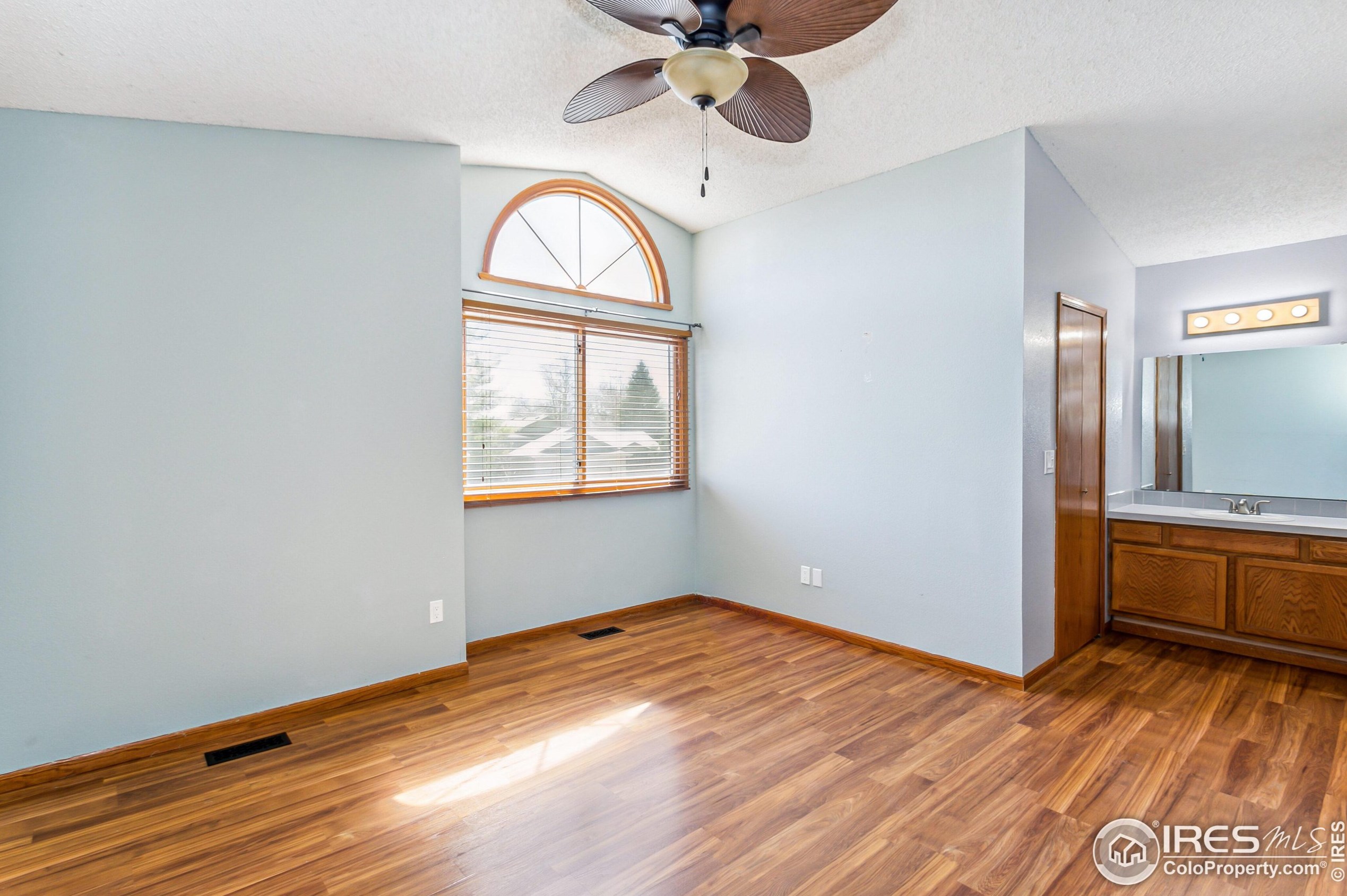 2605 Redbud Dr, Loveland CO  80538-3383 exterior