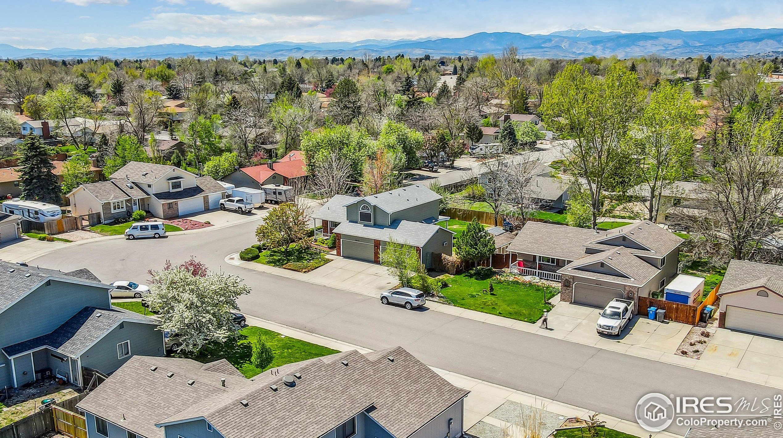 2605 Redbud Dr, Loveland CO  80538-3383 exterior